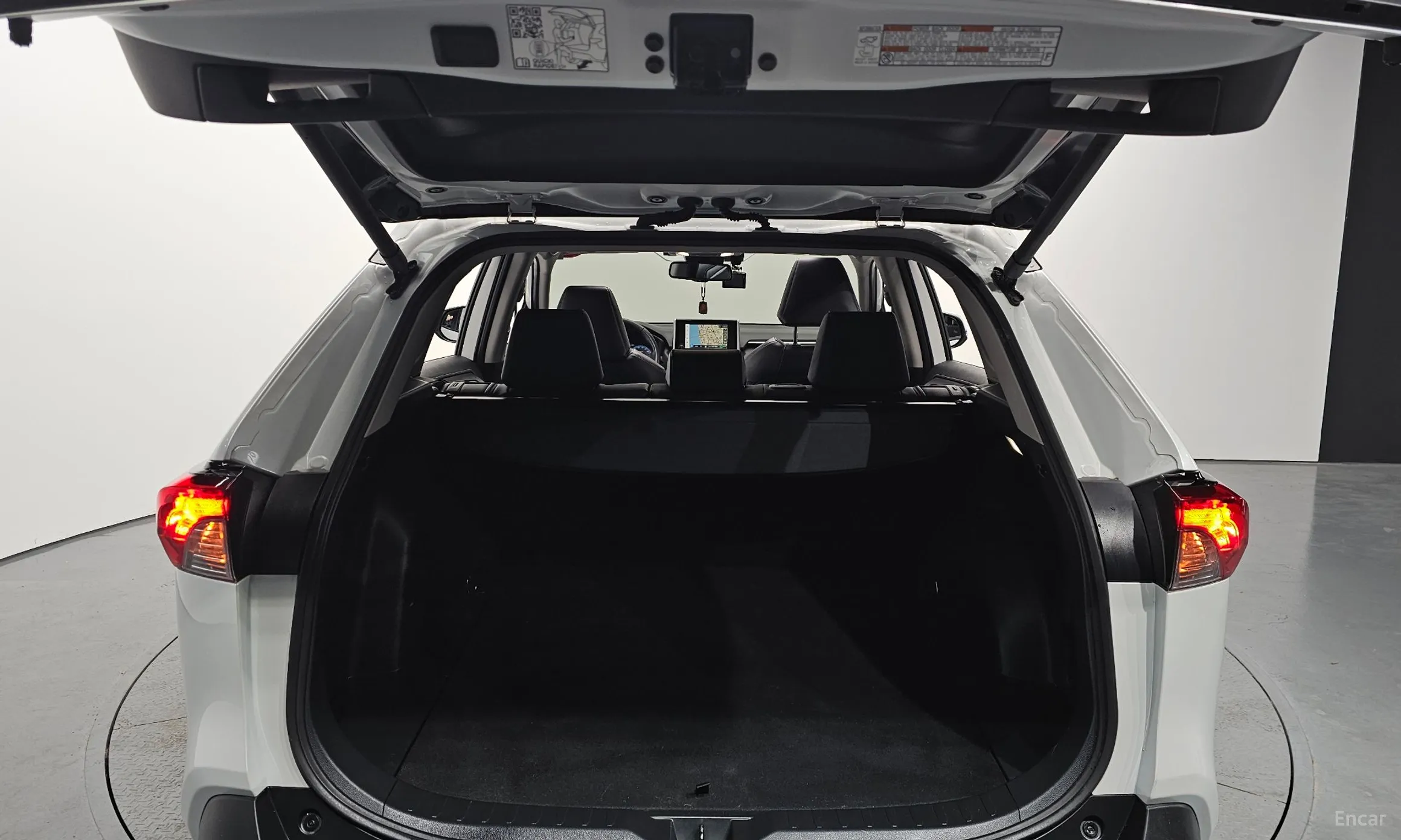 Toyota RAV4 5th Generation превью 20