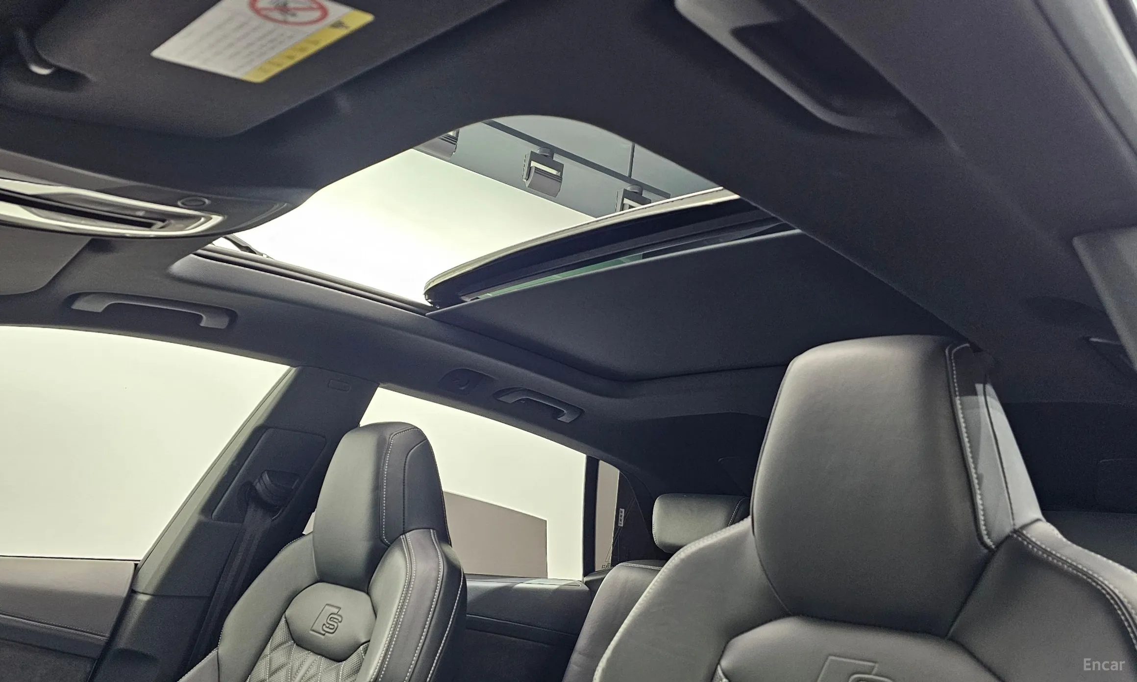 Audi Q8 (4M) превью 19
