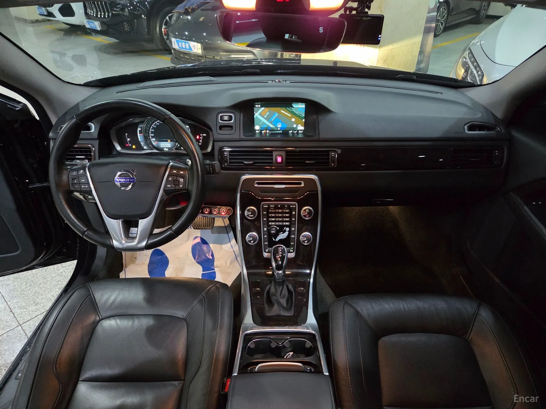 Volvo S80 превью 8