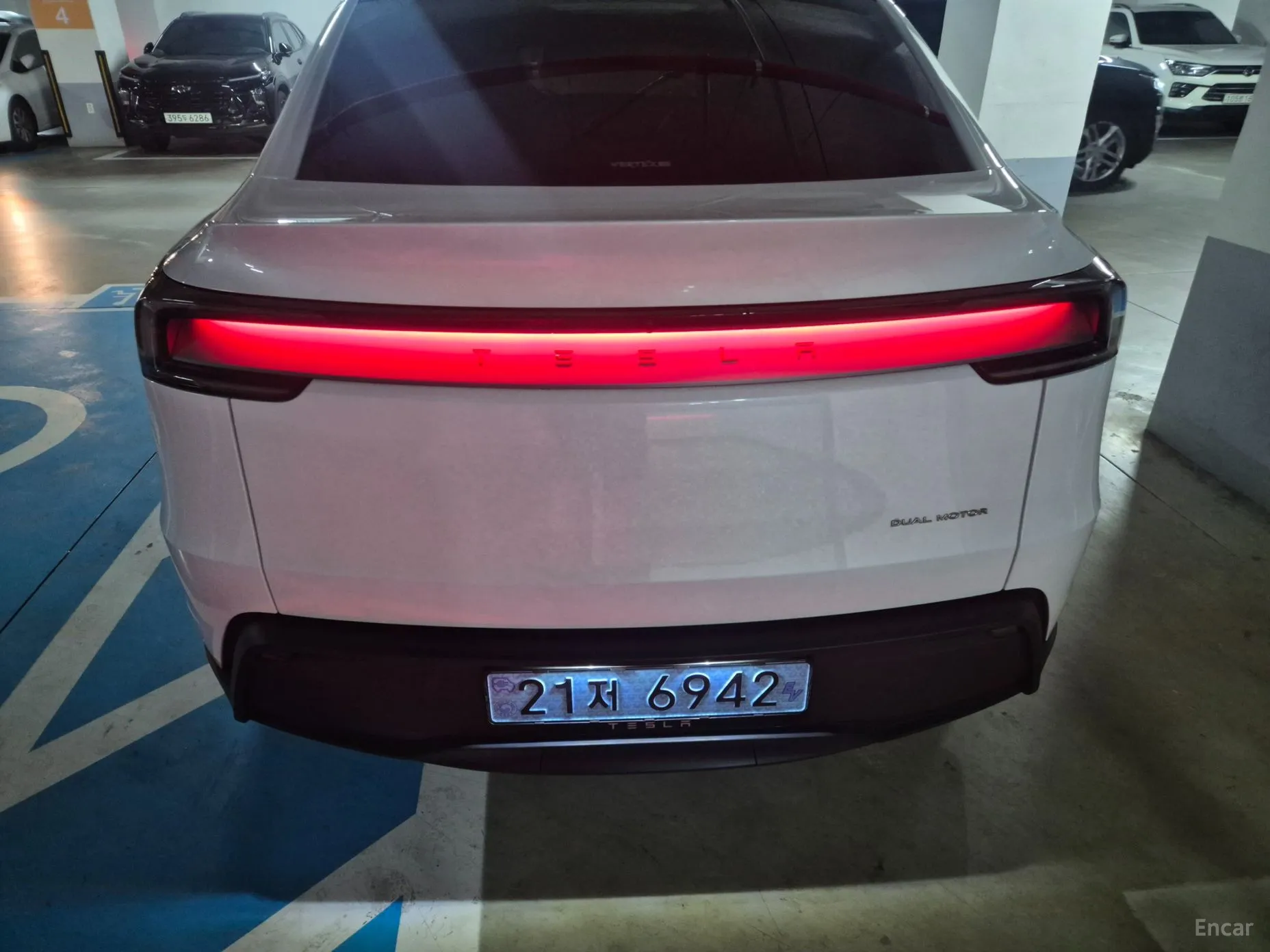 Tesla Model Y превью 8