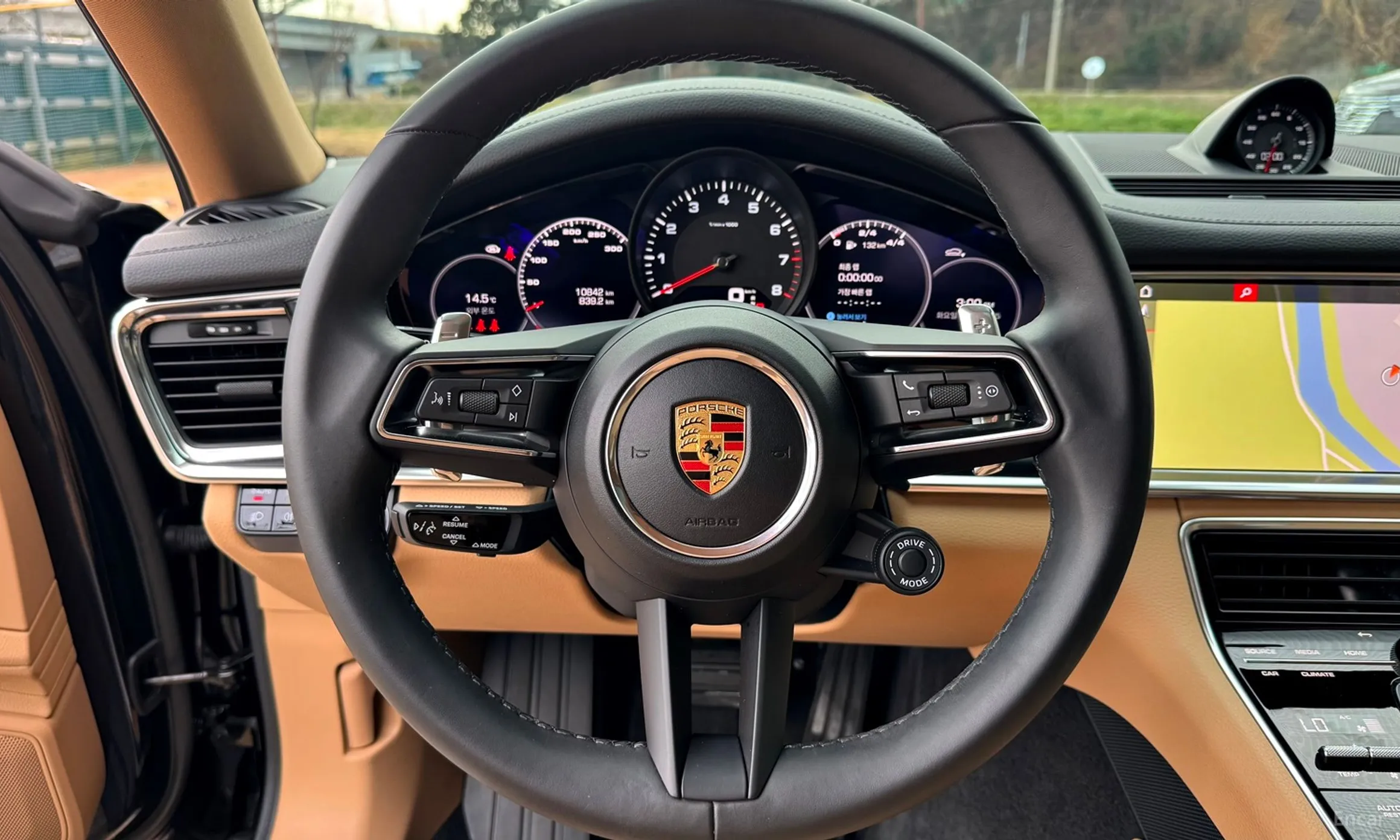Porsche Panamera (971) превью 10