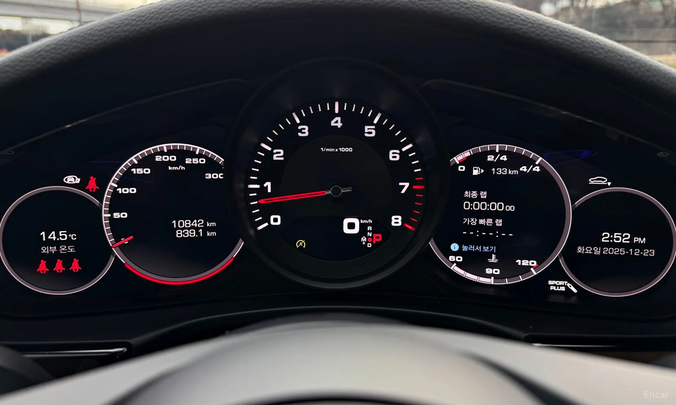 Porsche Panamera (971) превью 14