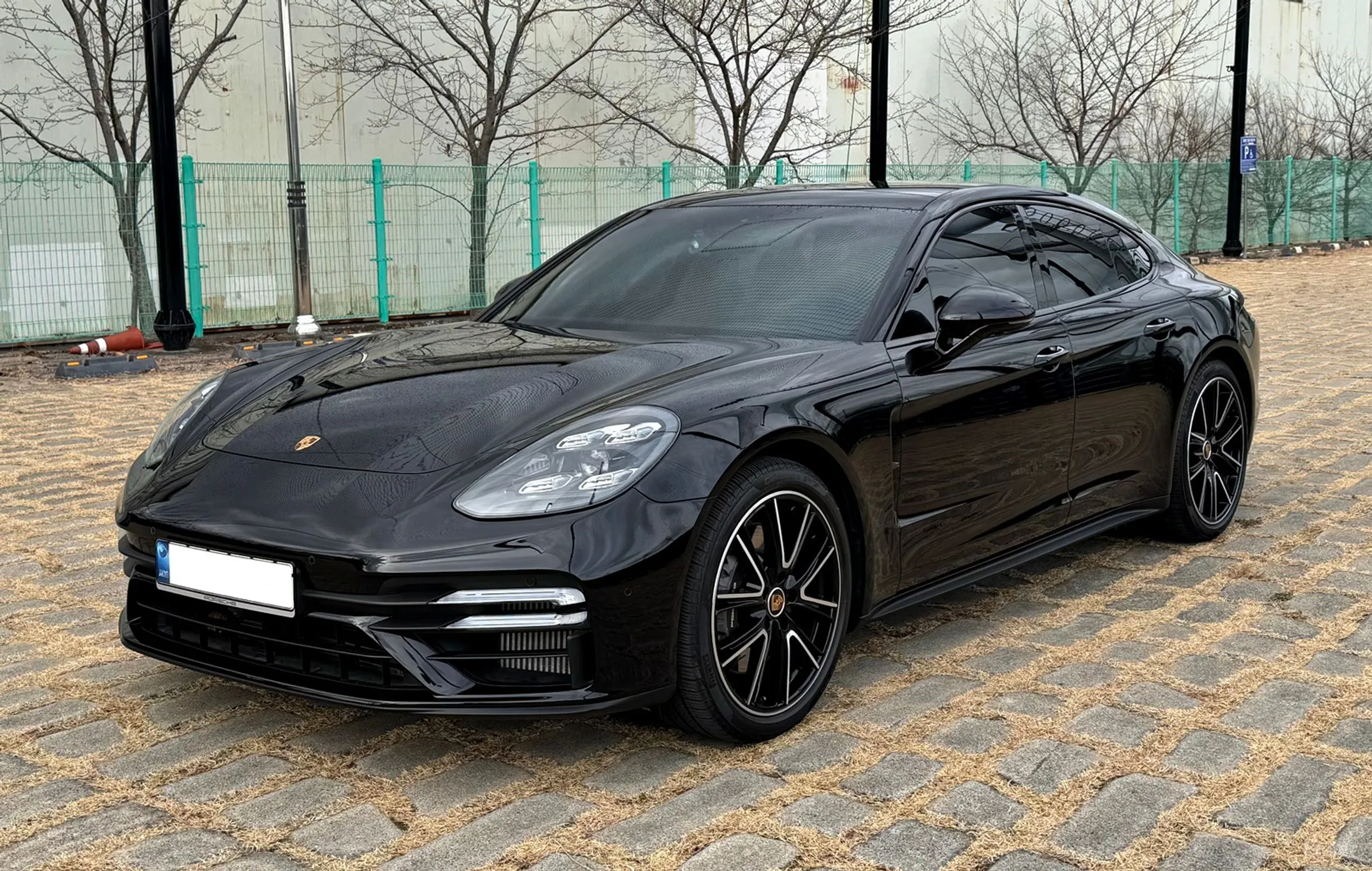 Porsche Panamera (971) превью 4
