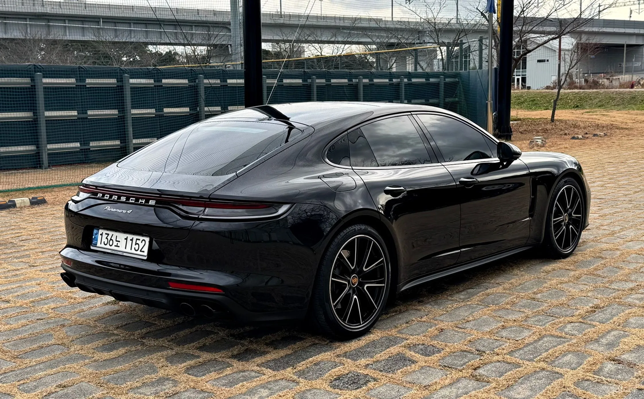 Porsche Panamera (971) превью 8