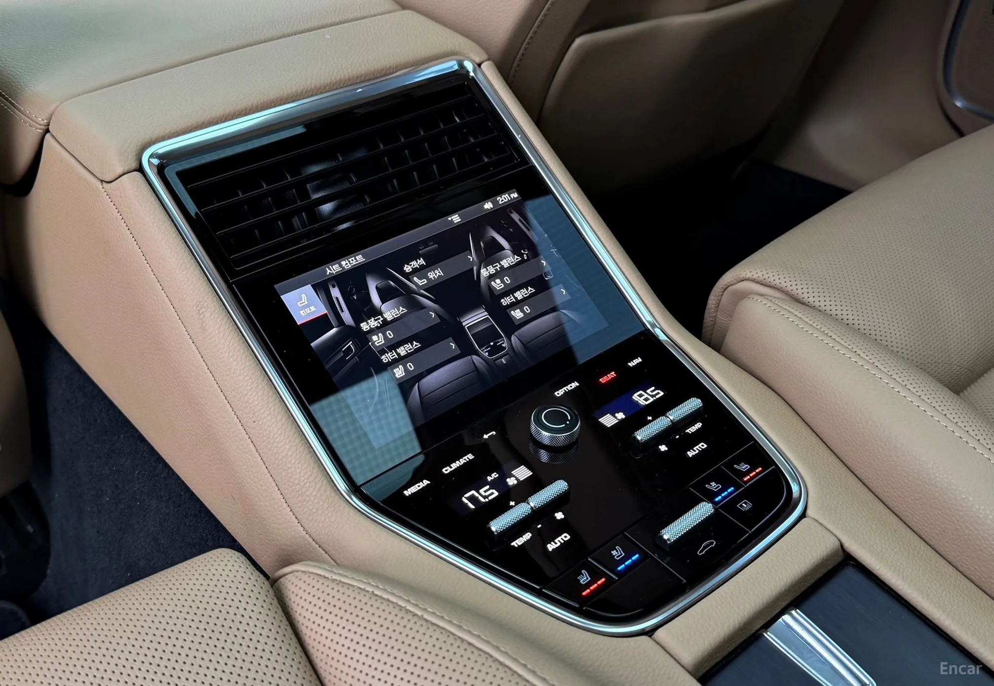 Porsche Panamera (971) превью 18