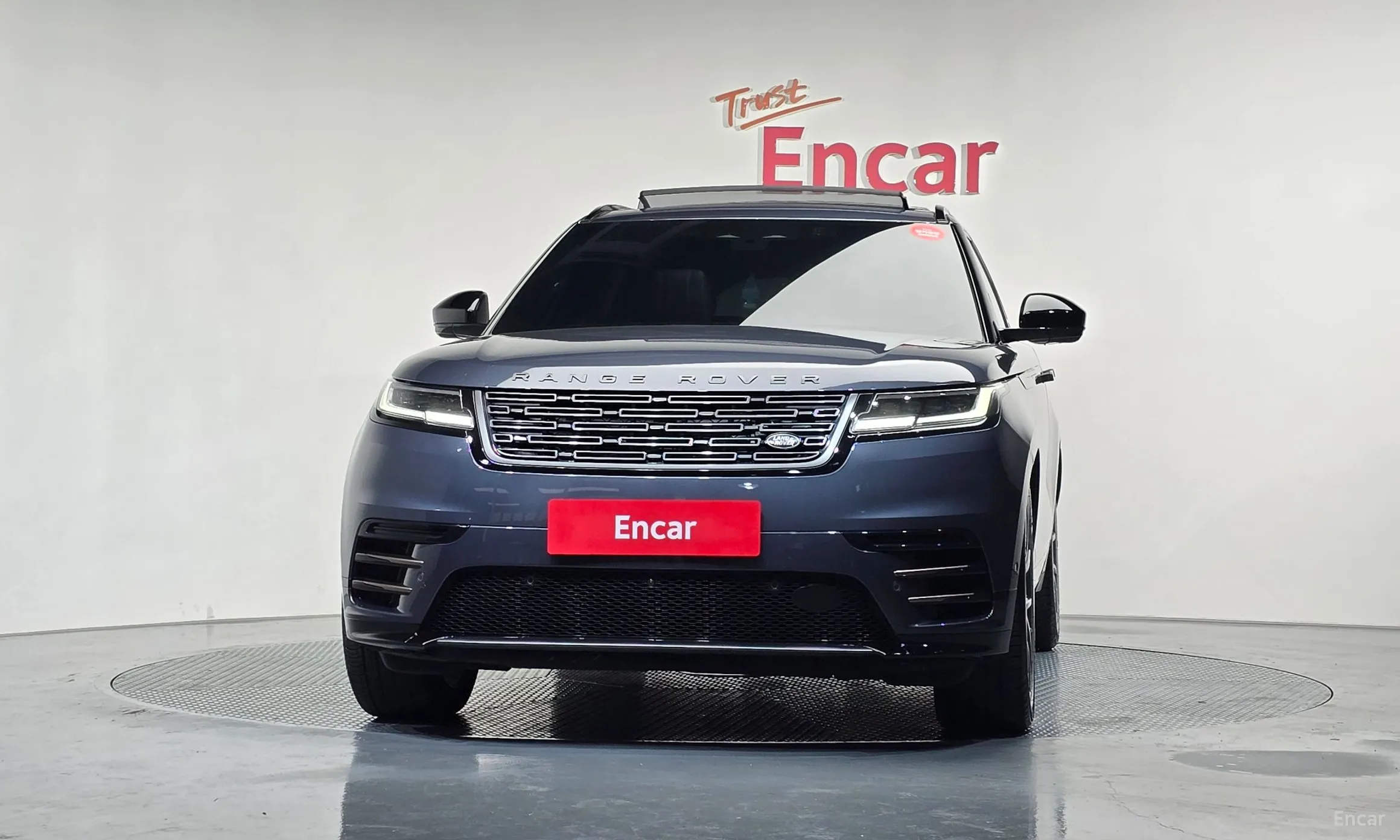 Land Rover Range Rover Bella превью 3
