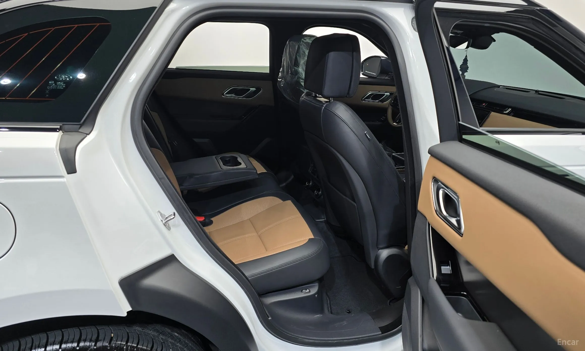 Land Rover Range Rover Bella превью 12