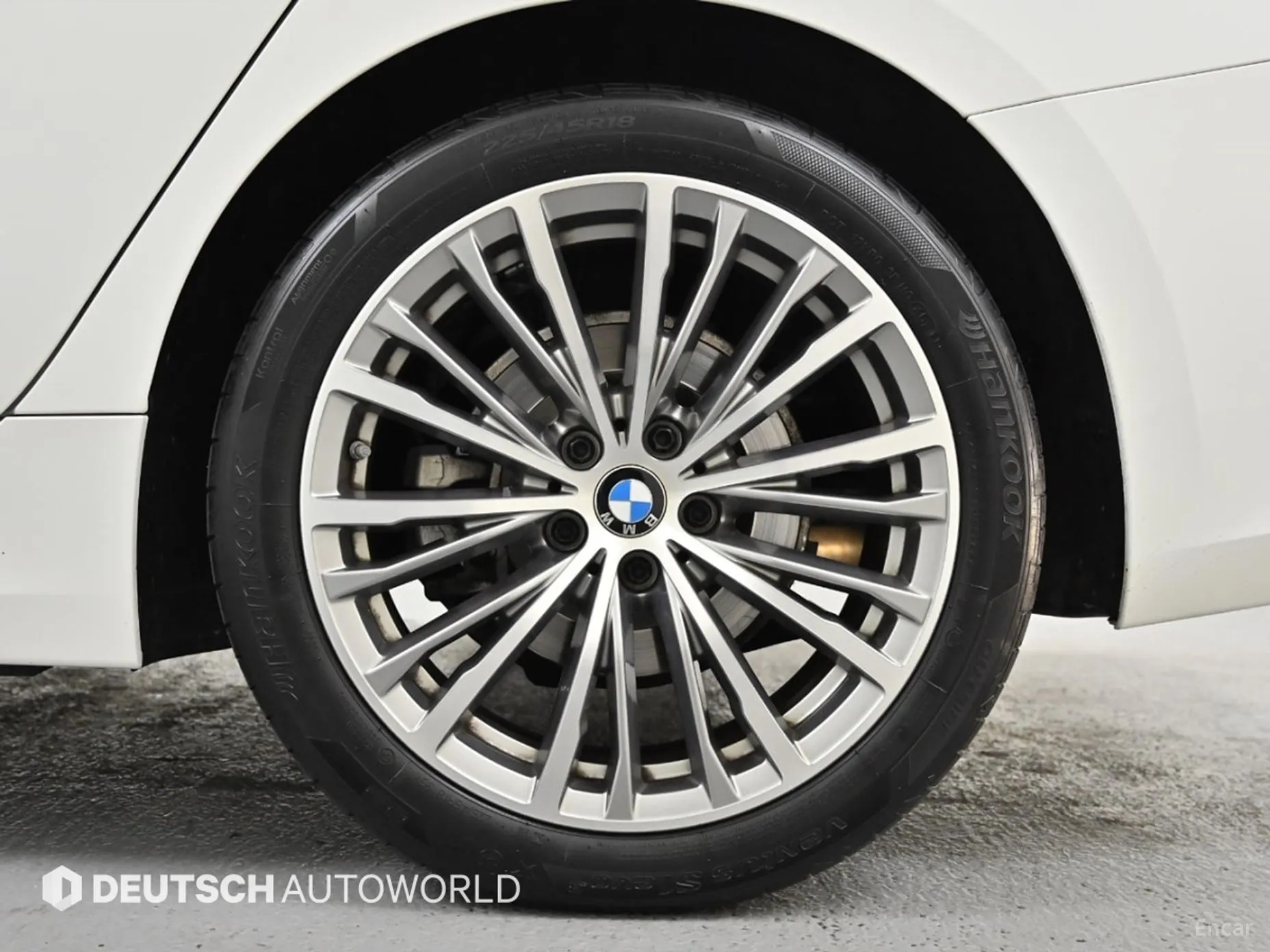 BMW 3 Series (G20) превью 5