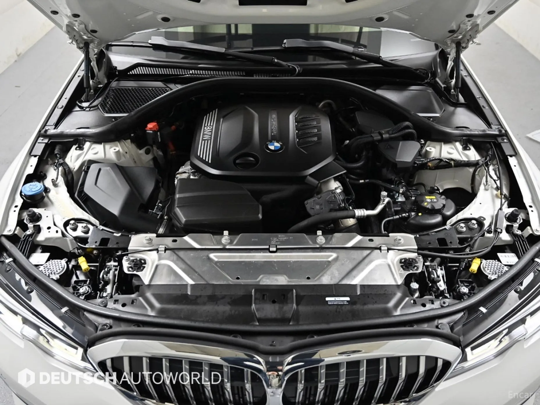 BMW 3 Series (G20) превью 6