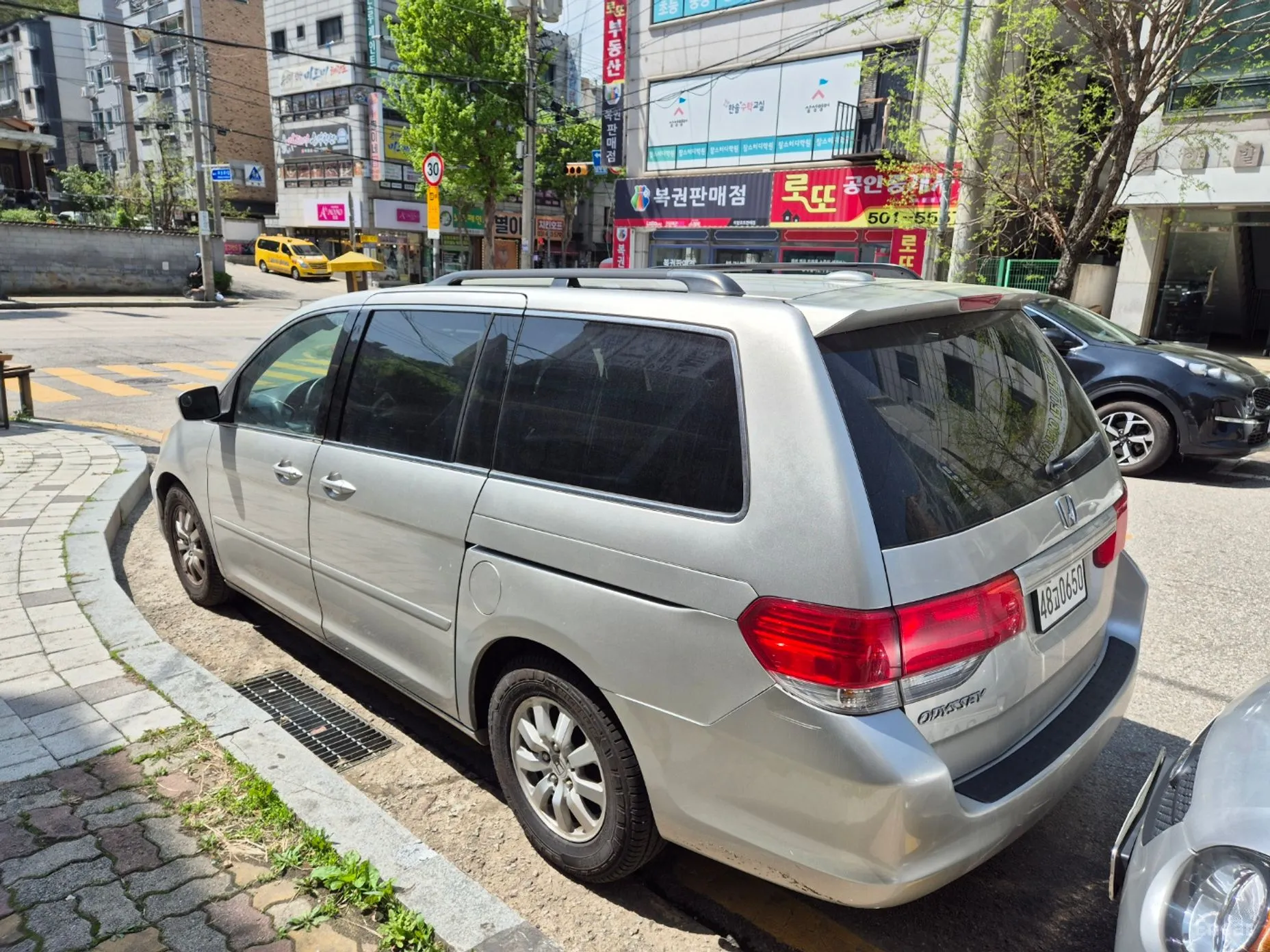 Honda Odyssey превью 4