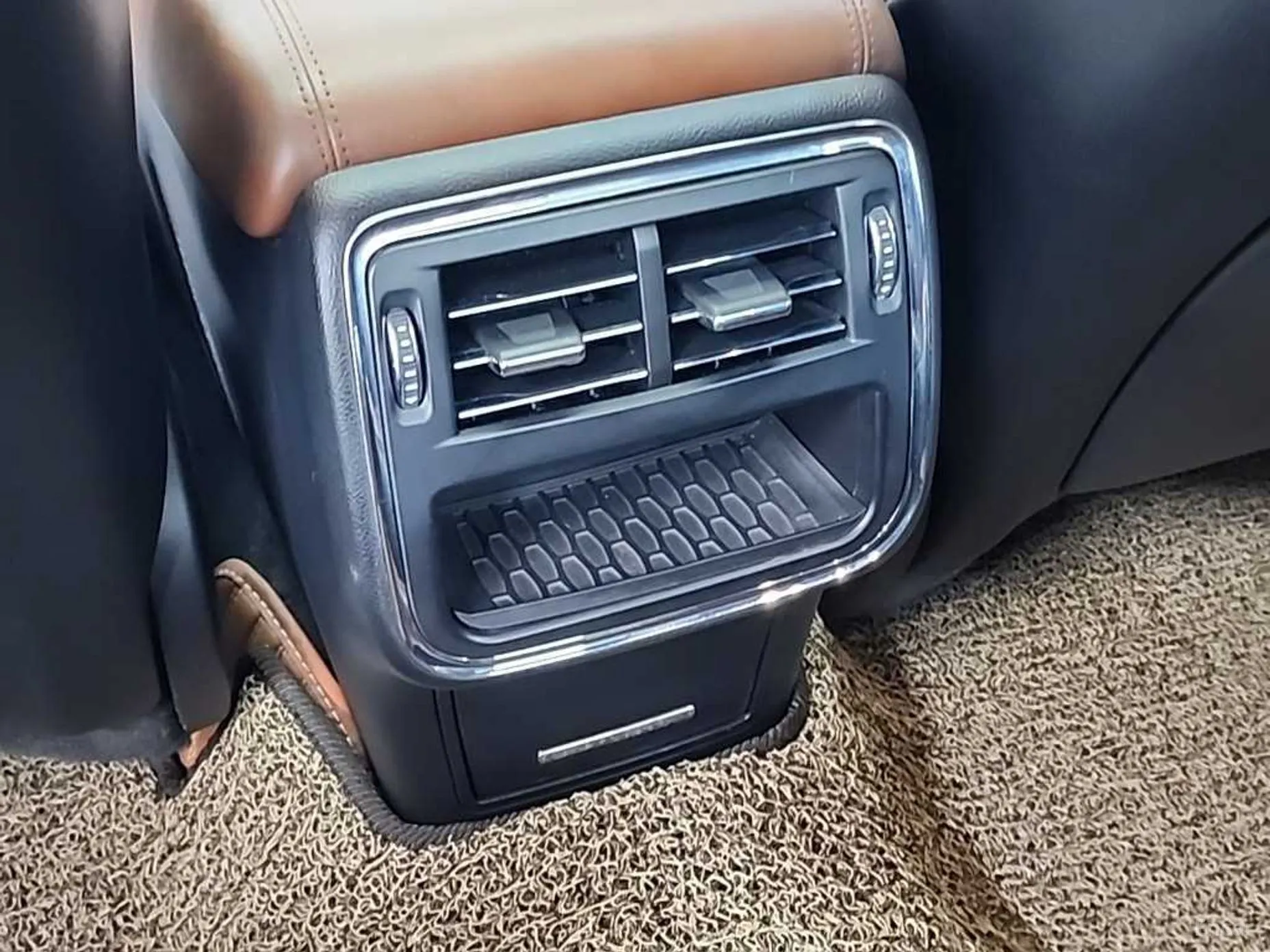Lincoln Continental Gen 10 превью 13