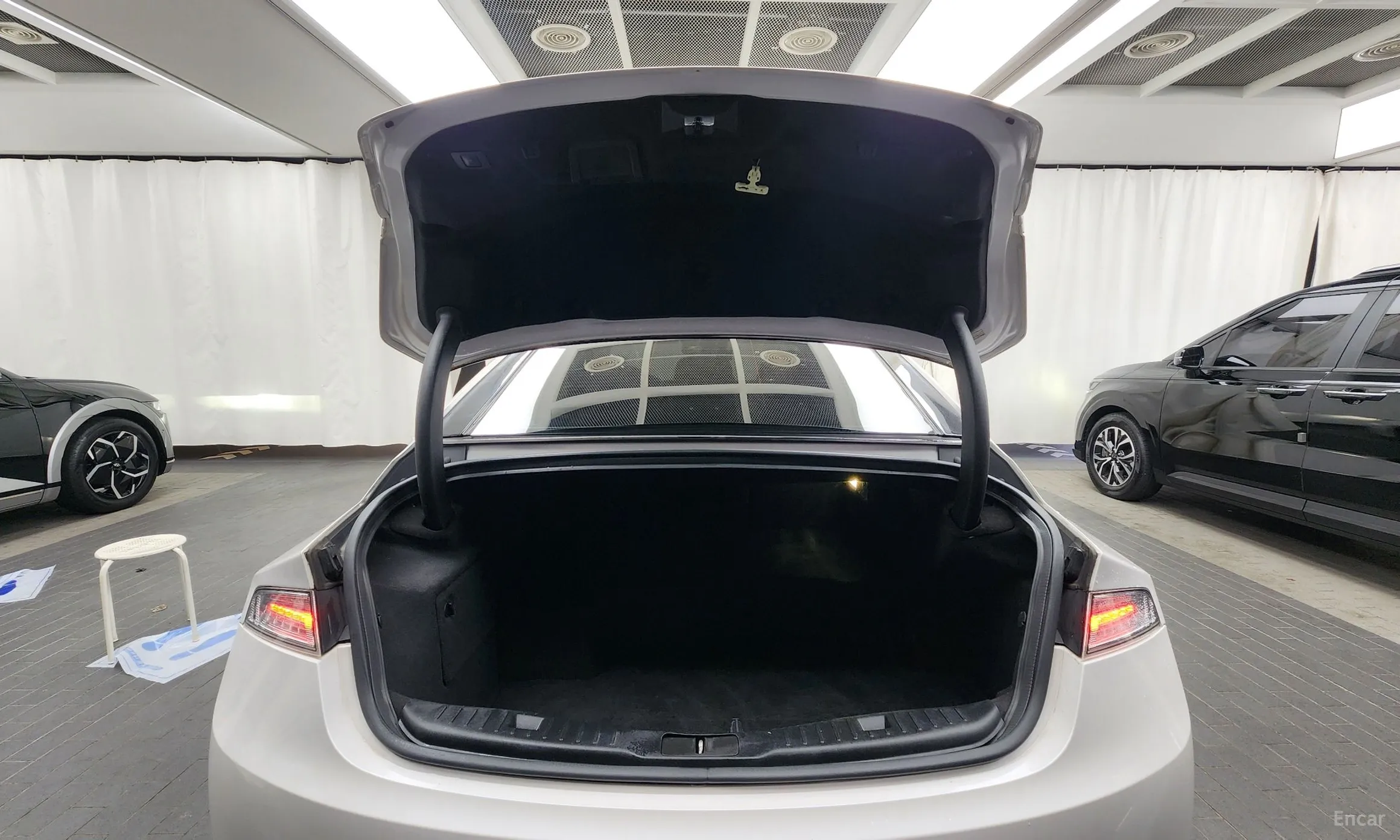 Lincoln New MKZ превью 20