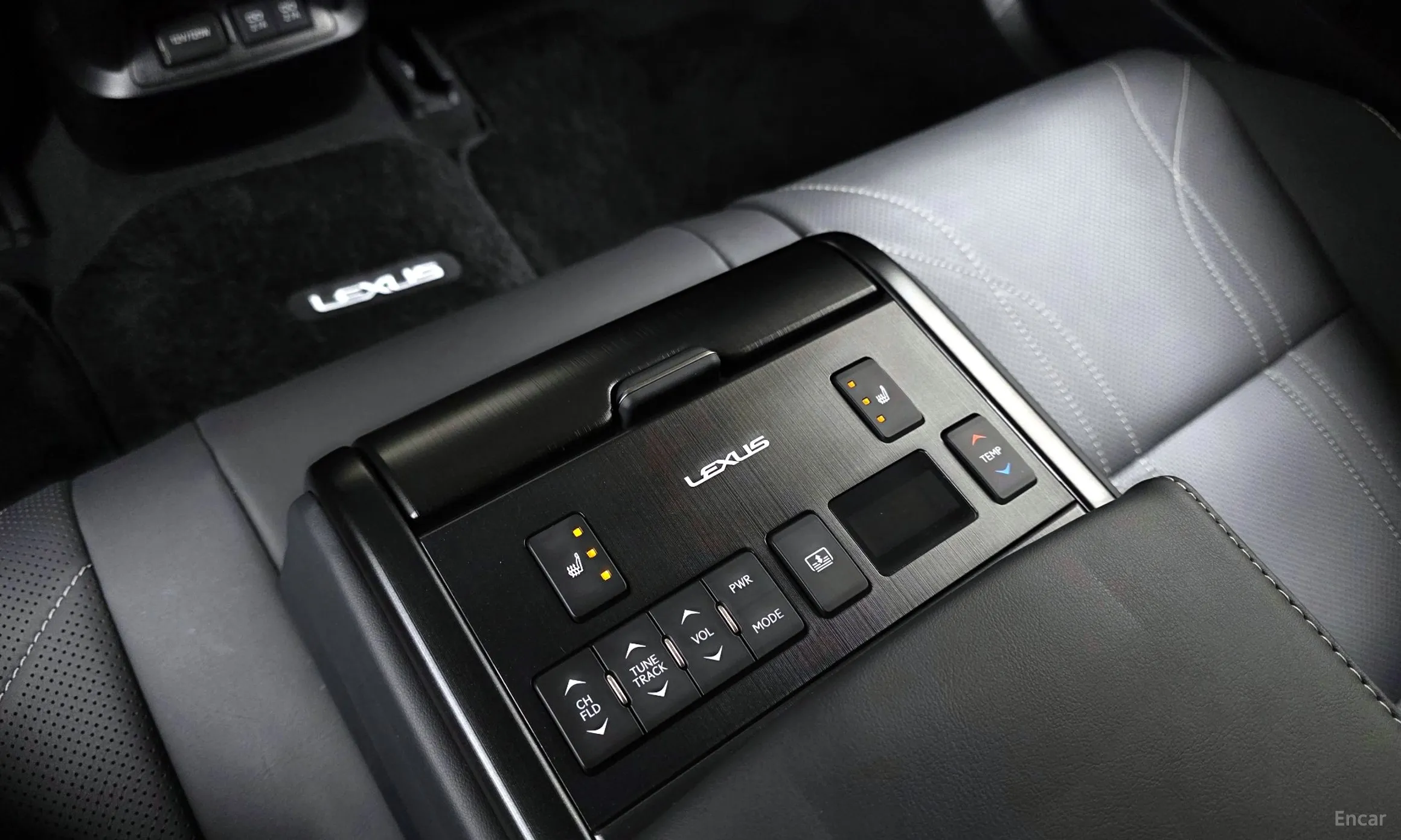 Lexus ES300h 7th Generation превью 18
