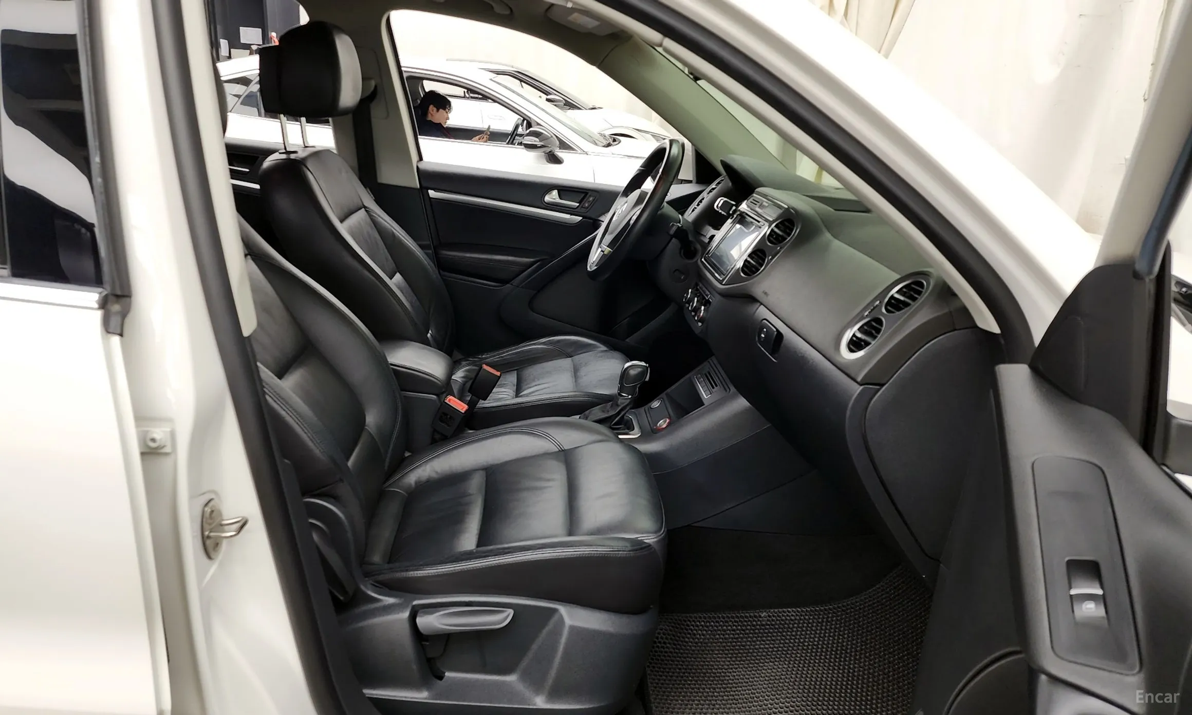 Volkswagen New Tiguan превью 11