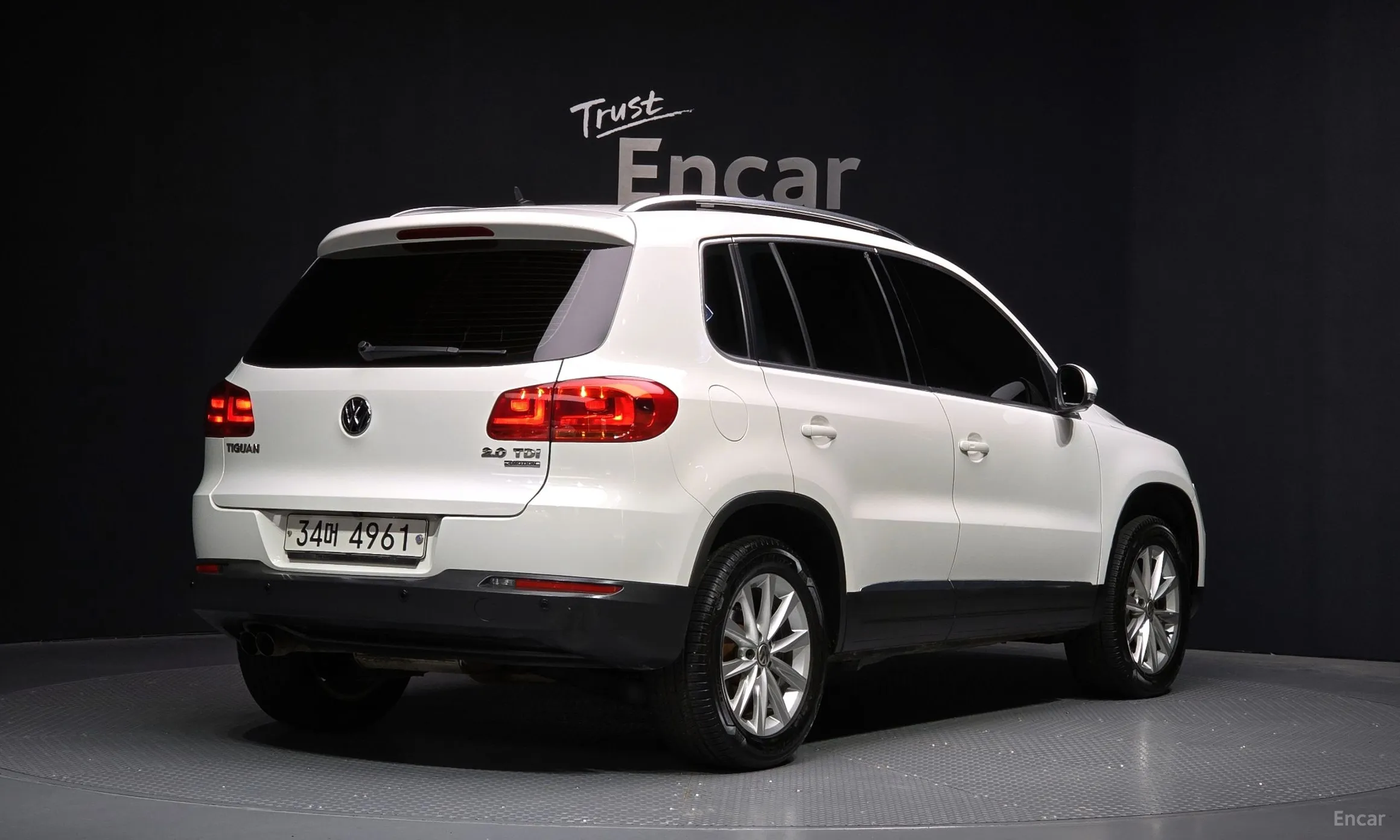 Volkswagen New Tiguan превью 2
