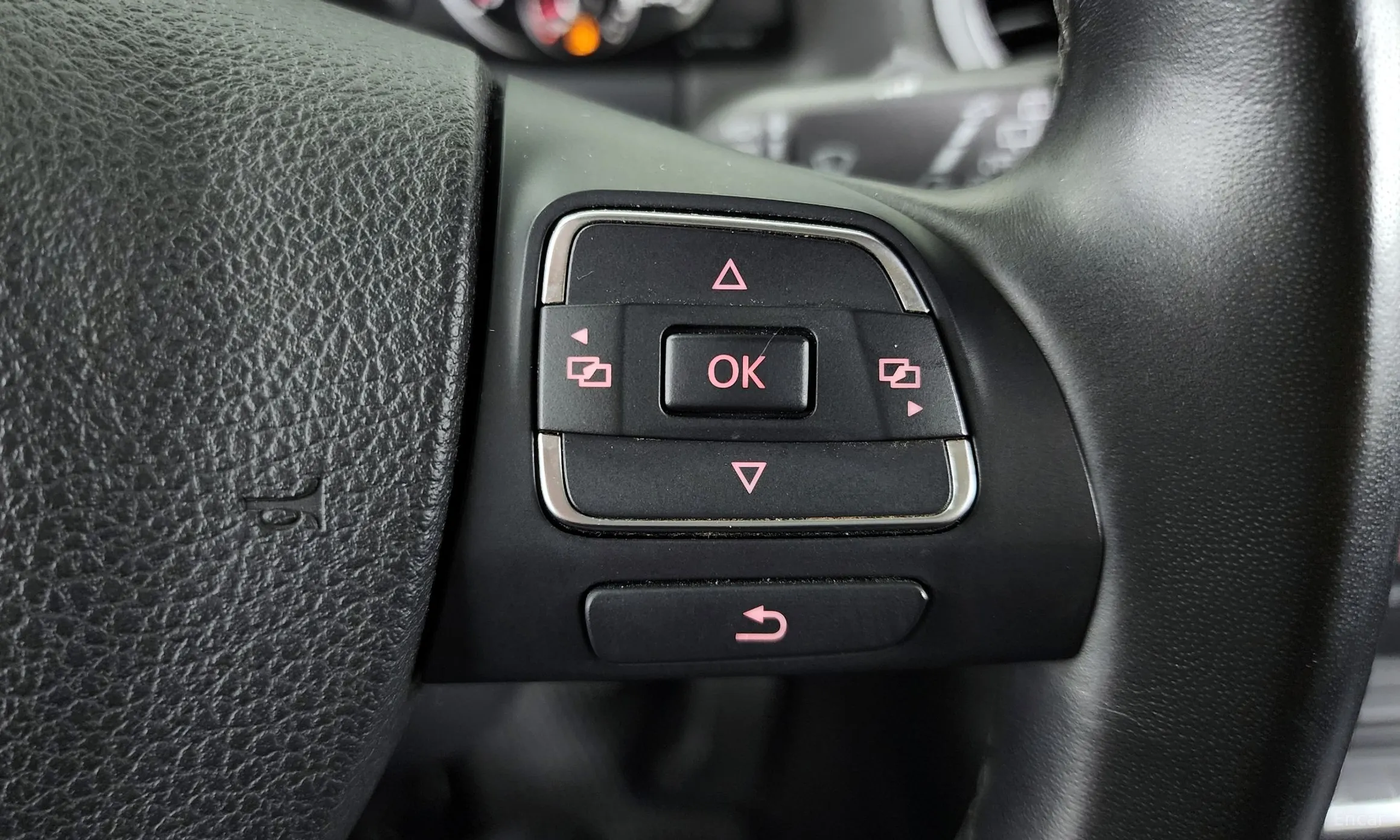 Volkswagen New Tiguan превью 19
