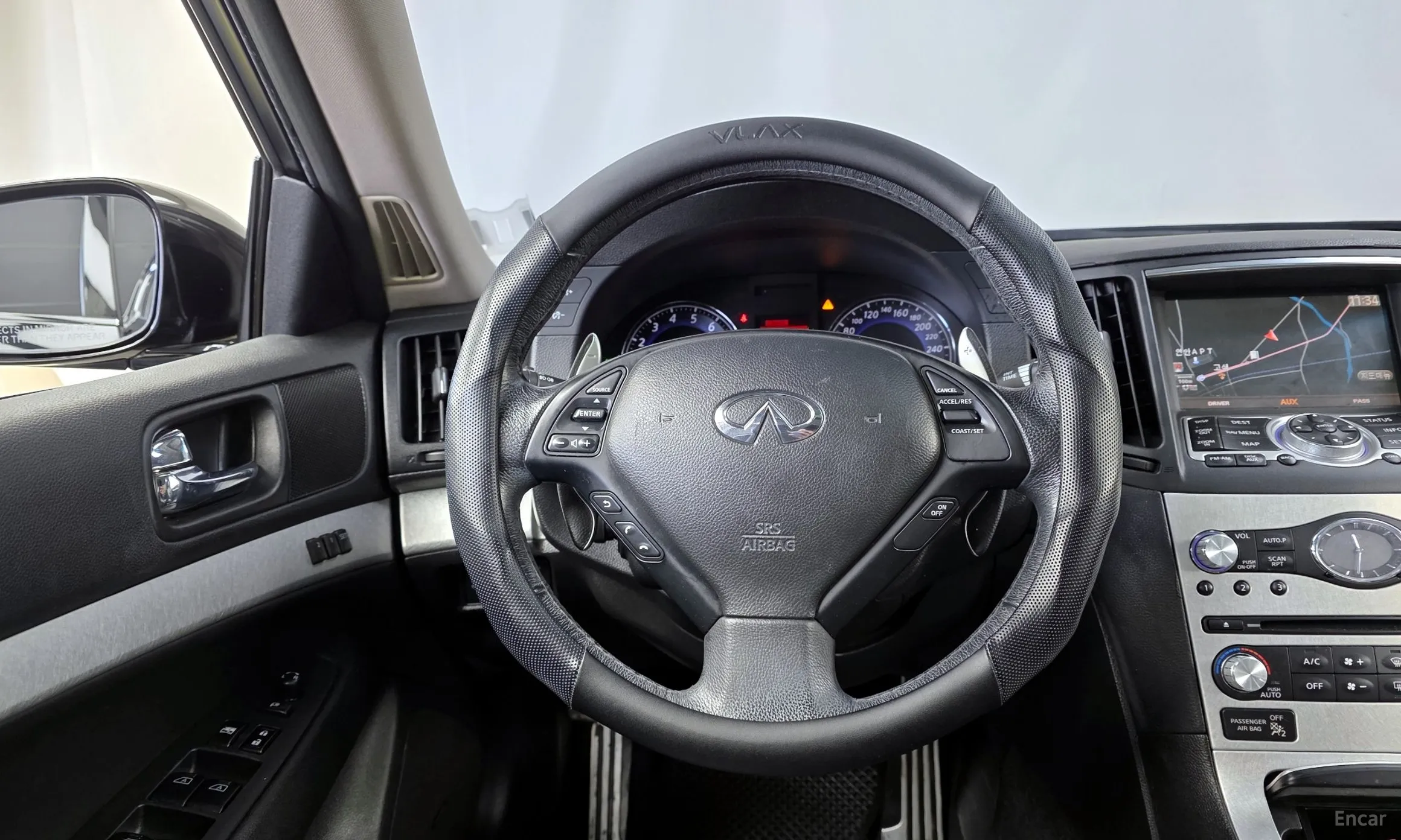 Infiniti G37 превью 13