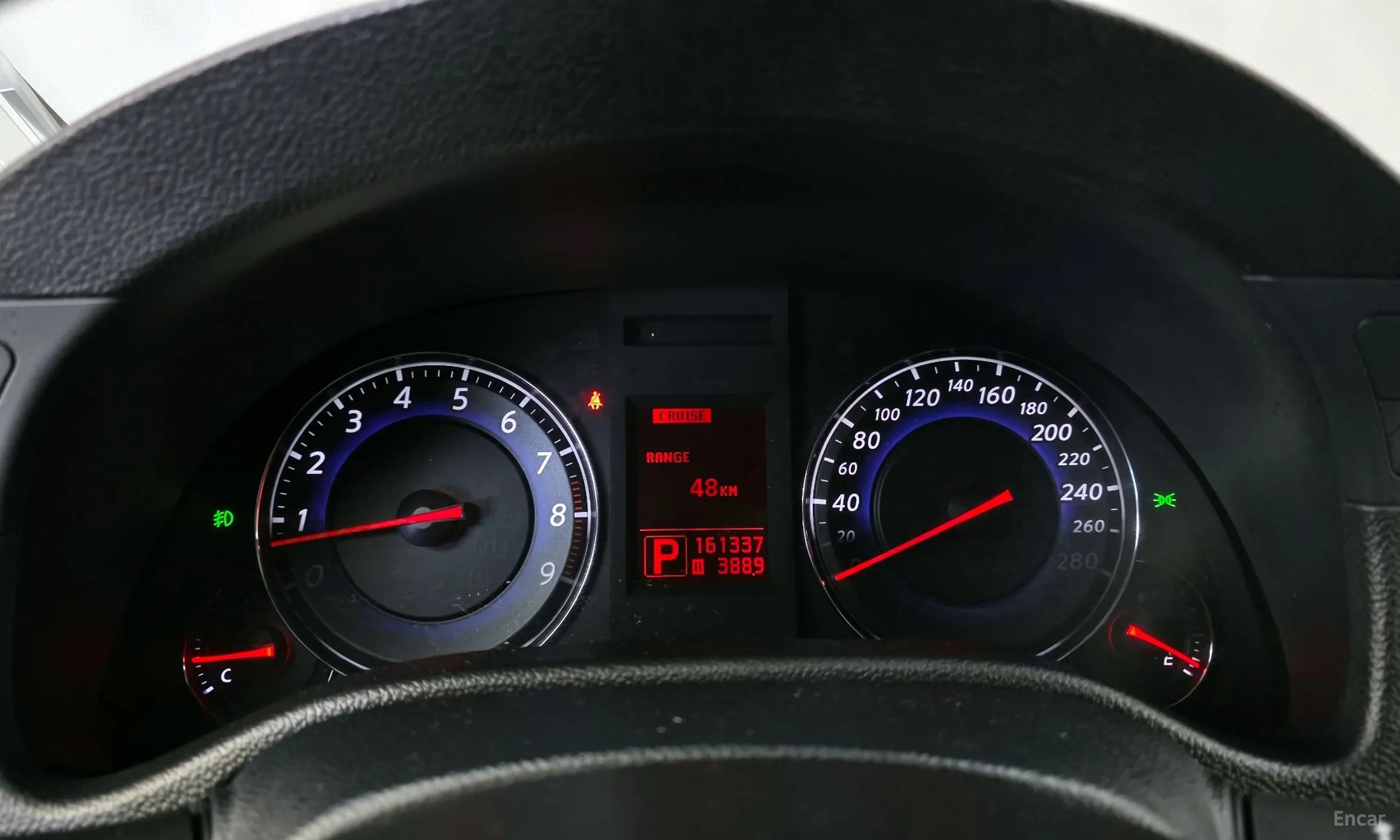 Infiniti G37 превью 8