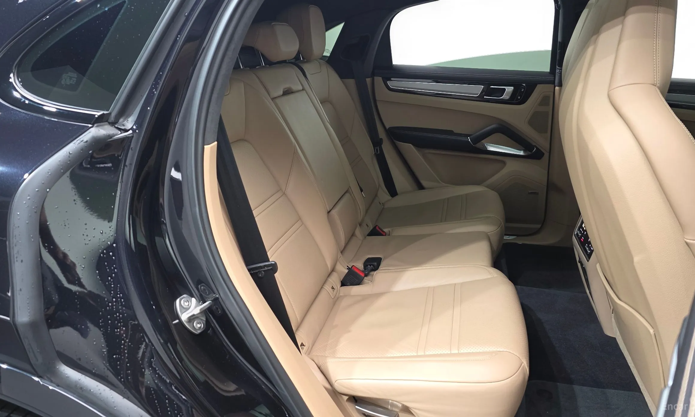 Porsche Cayenne (PO536) превью 11