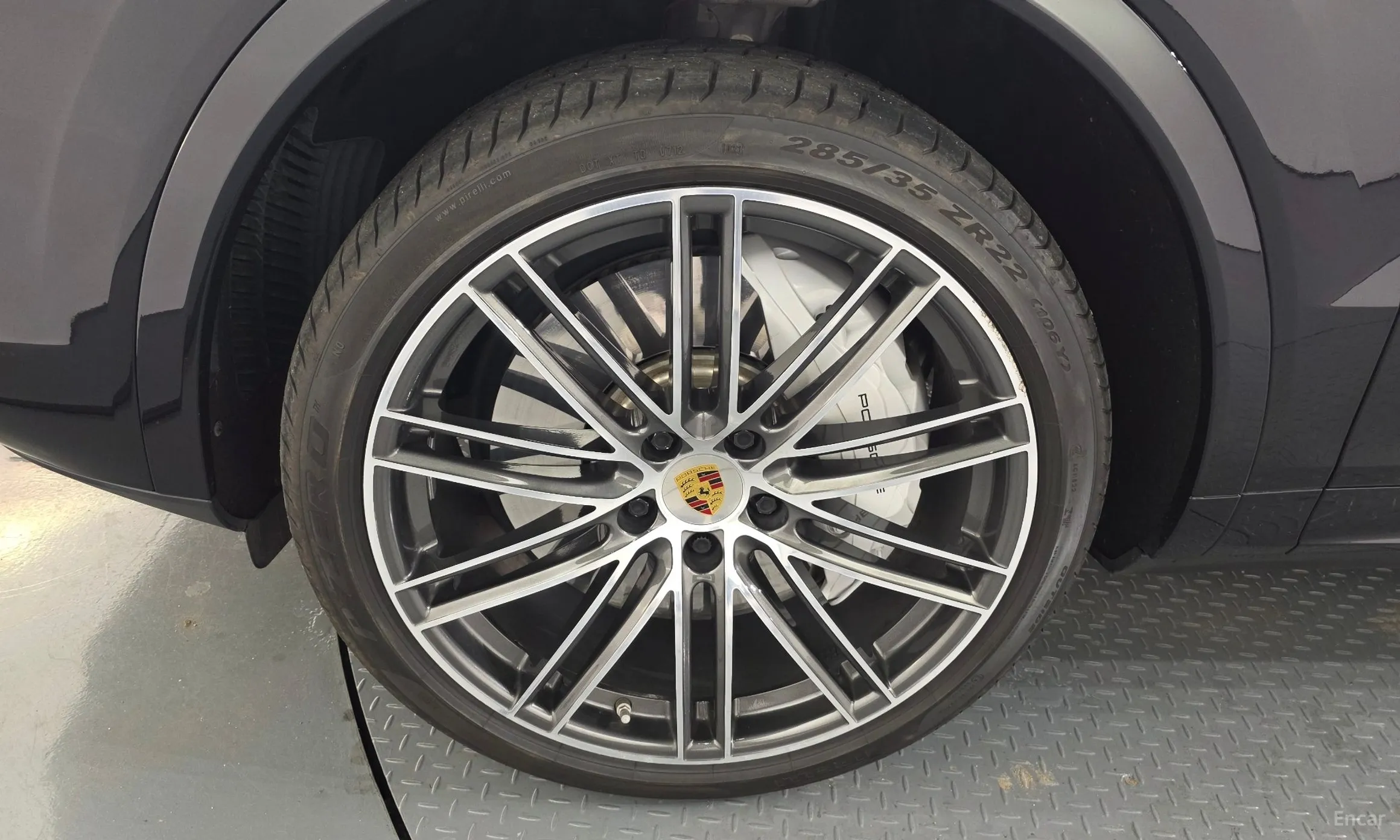 Porsche Cayenne (PO536) превью 5