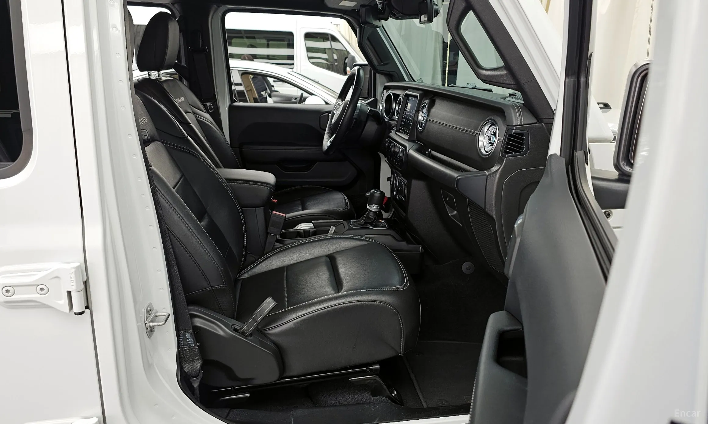 Jeep Wrangler (JL) превью 11