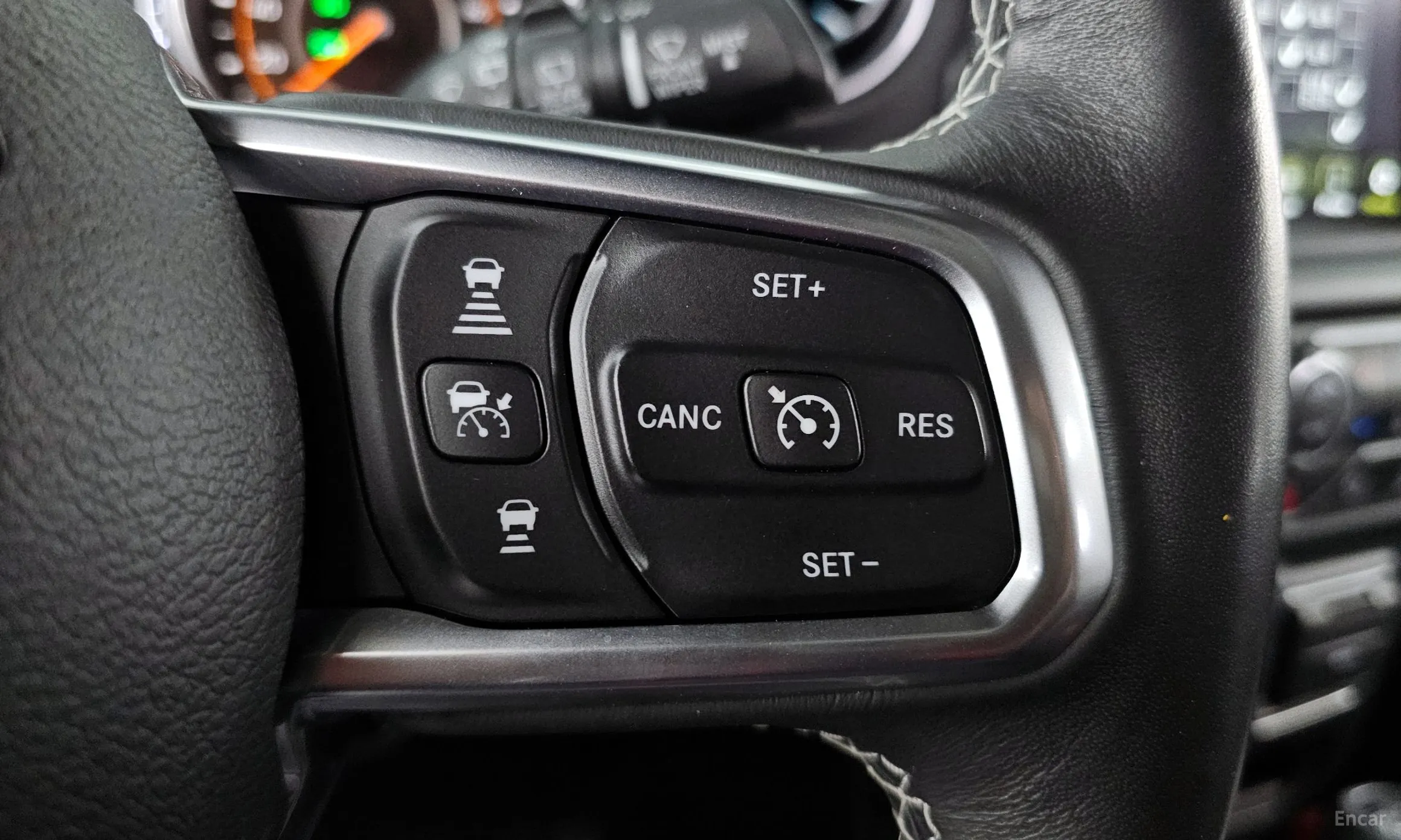 Jeep Wrangler (JL) превью 18