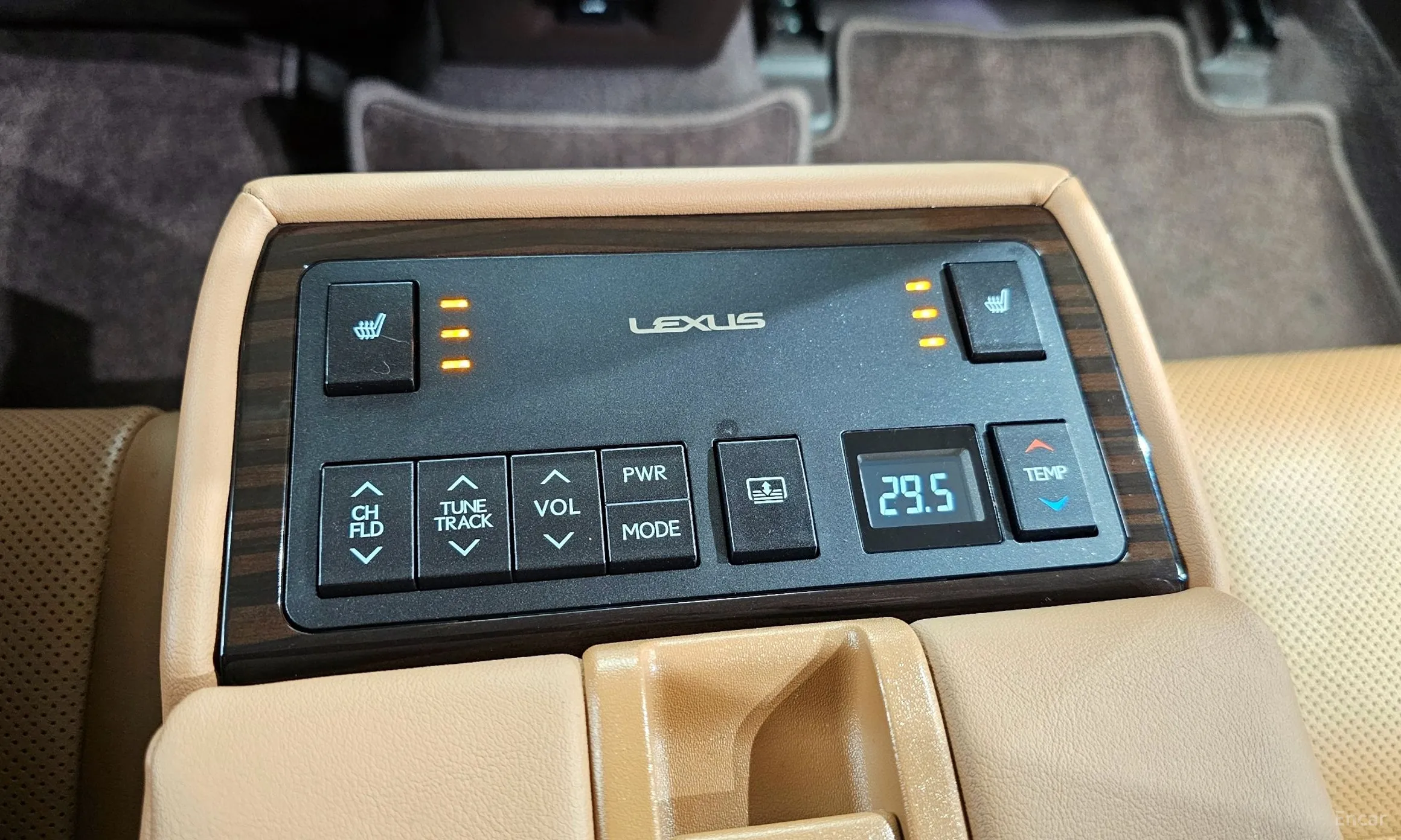Lexus New ES300h превью 20