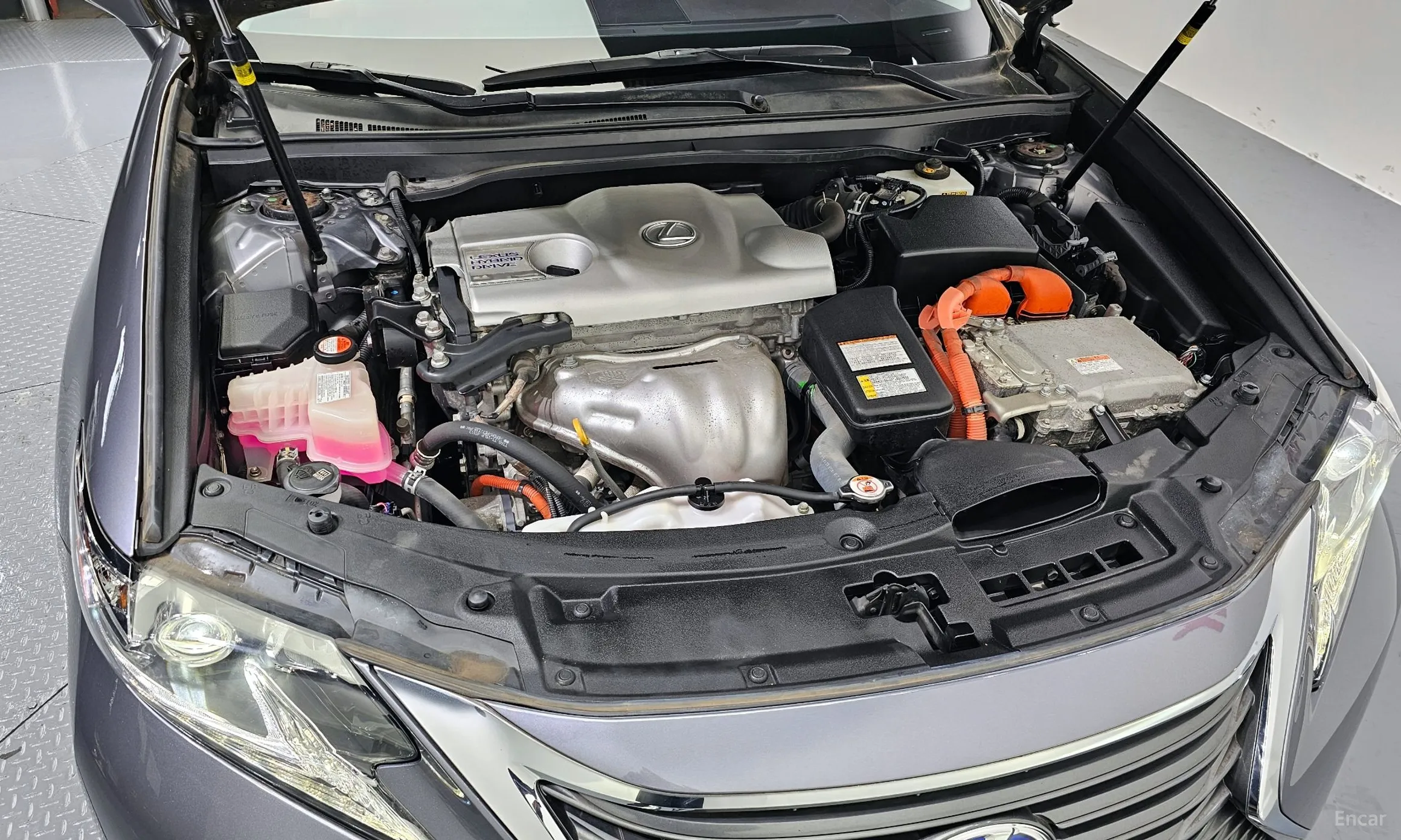 Lexus New ES300h превью 6