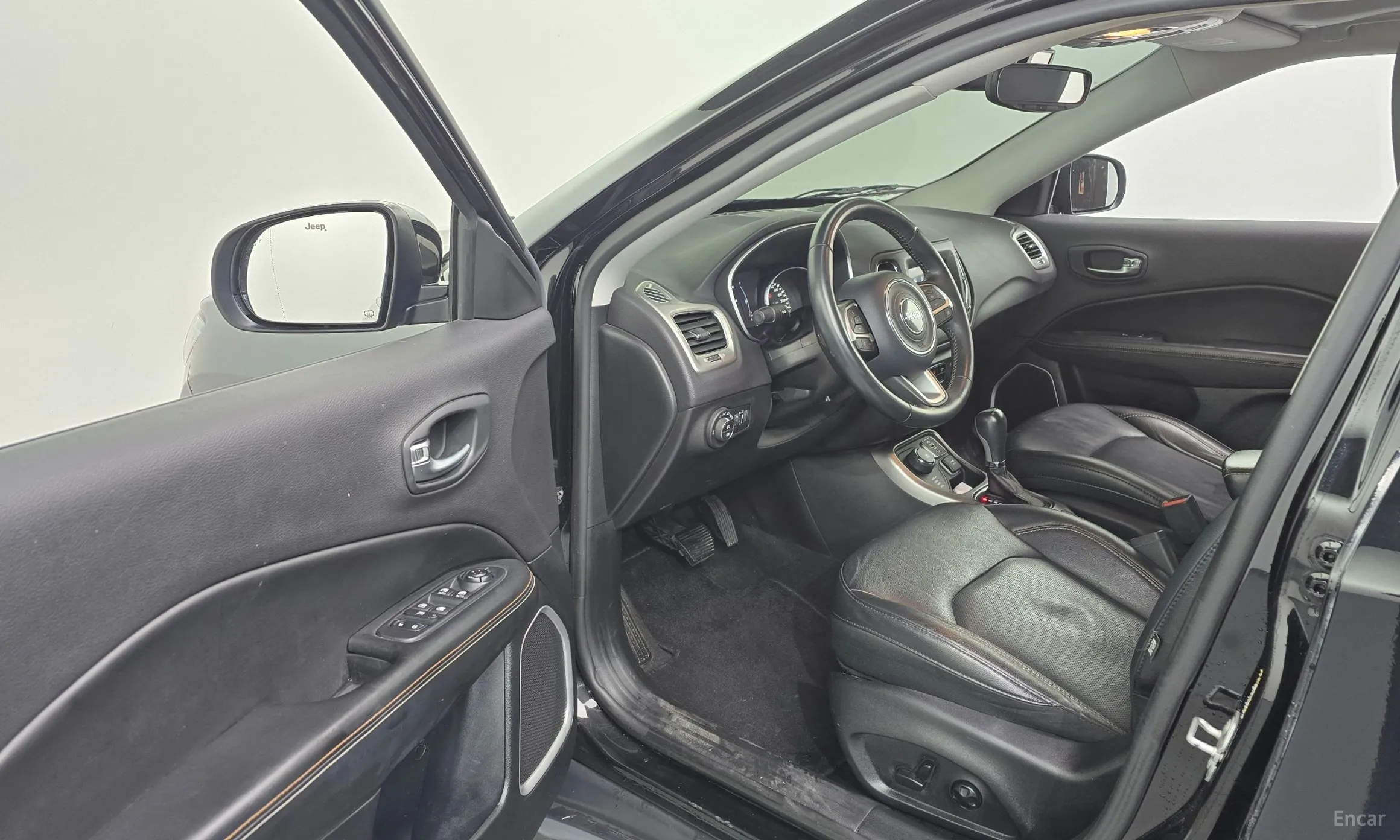 Jeep Compass 2nd Generation превью 10