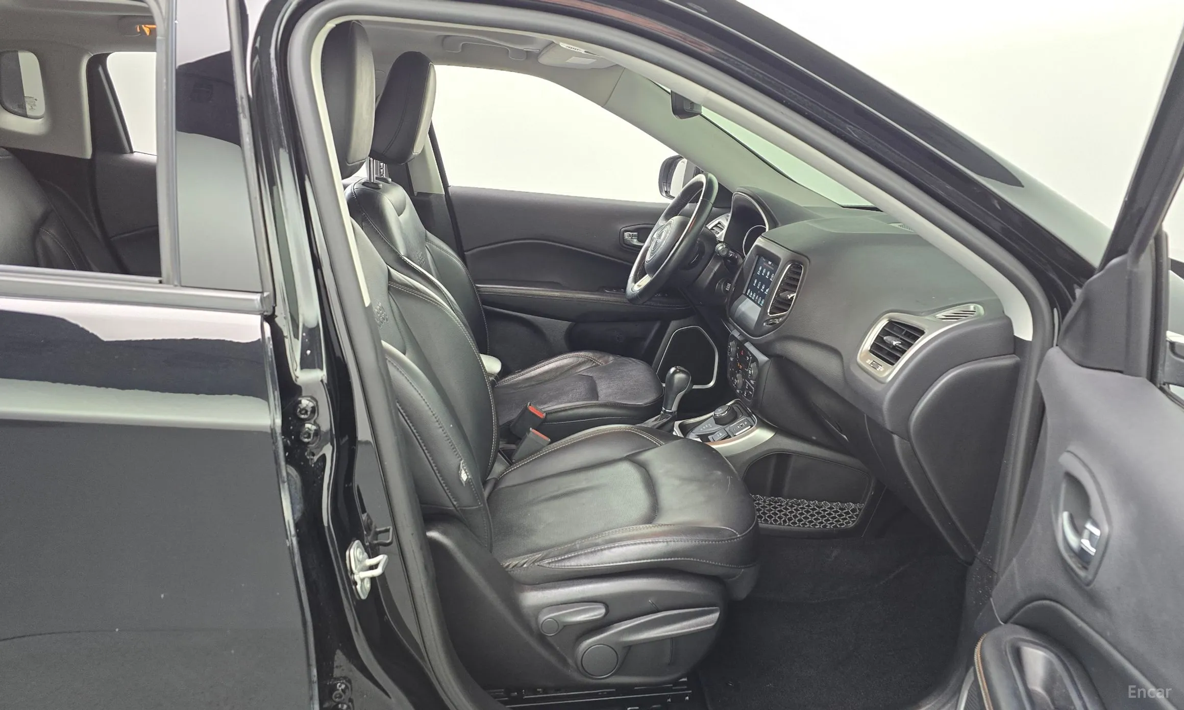 Jeep Compass 2nd Generation превью 11