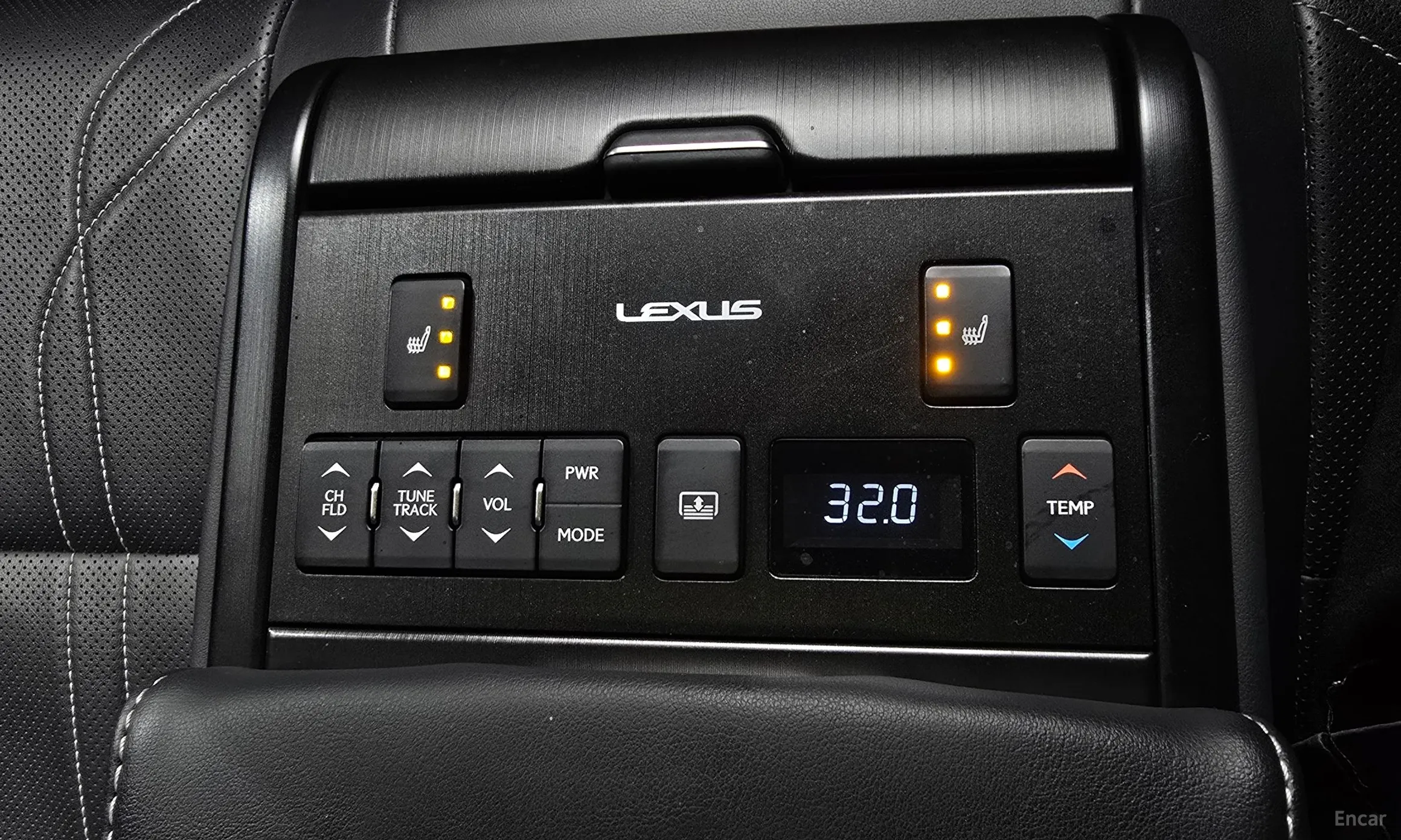 Lexus ES300h 7th Generation превью 18