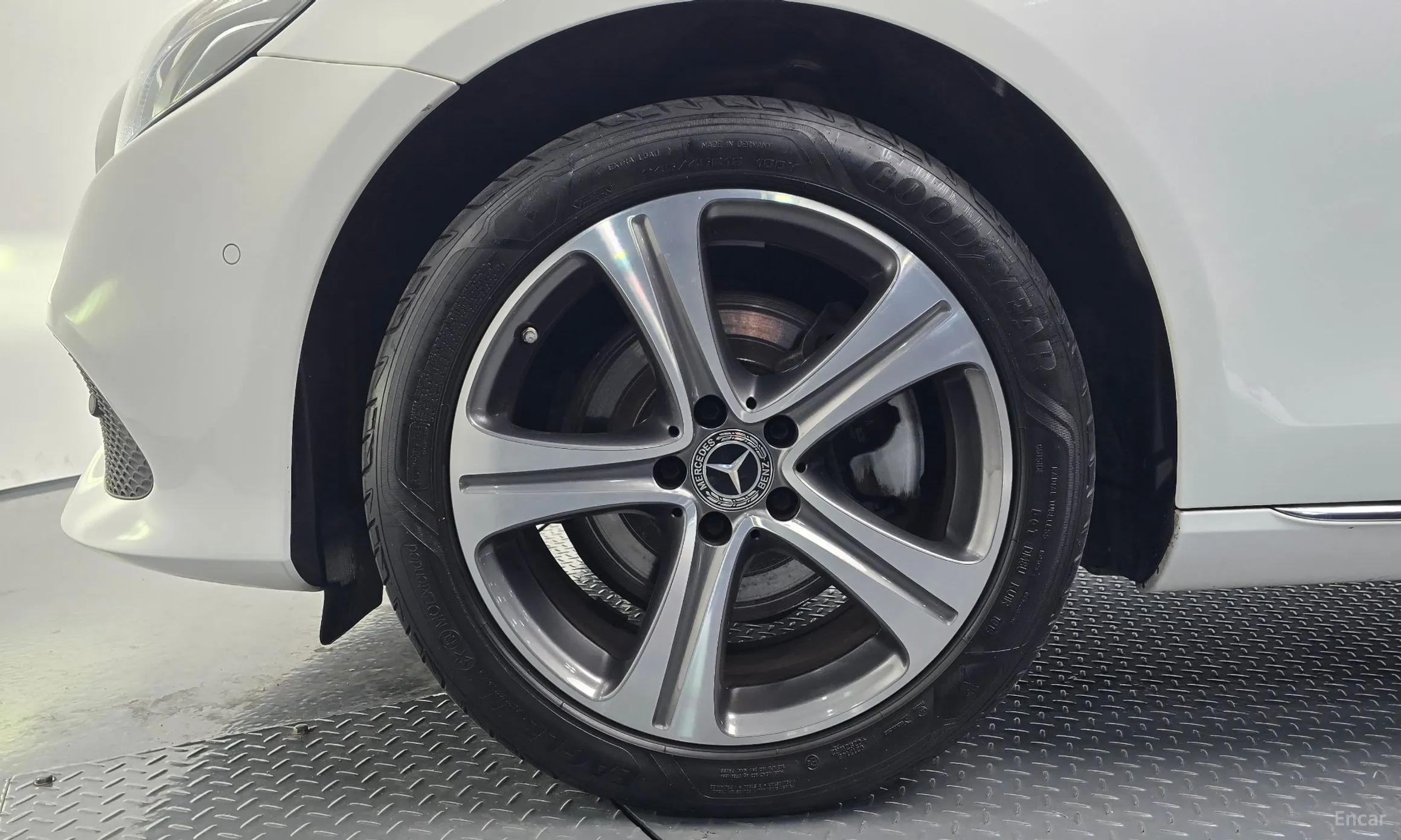 Mercedes Benz E-Class W213 превью 5