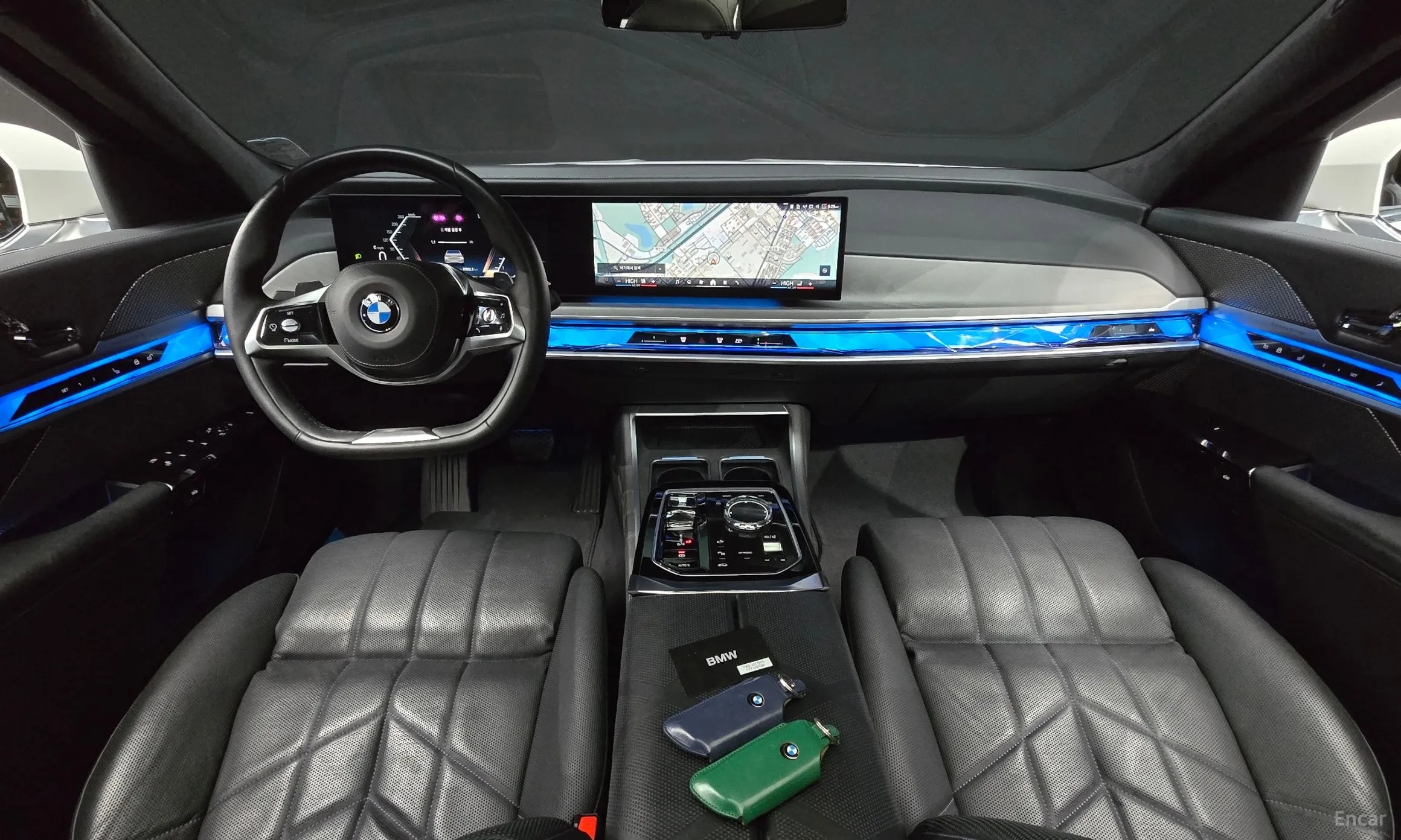 BMW 7 Series (G70) превью 7