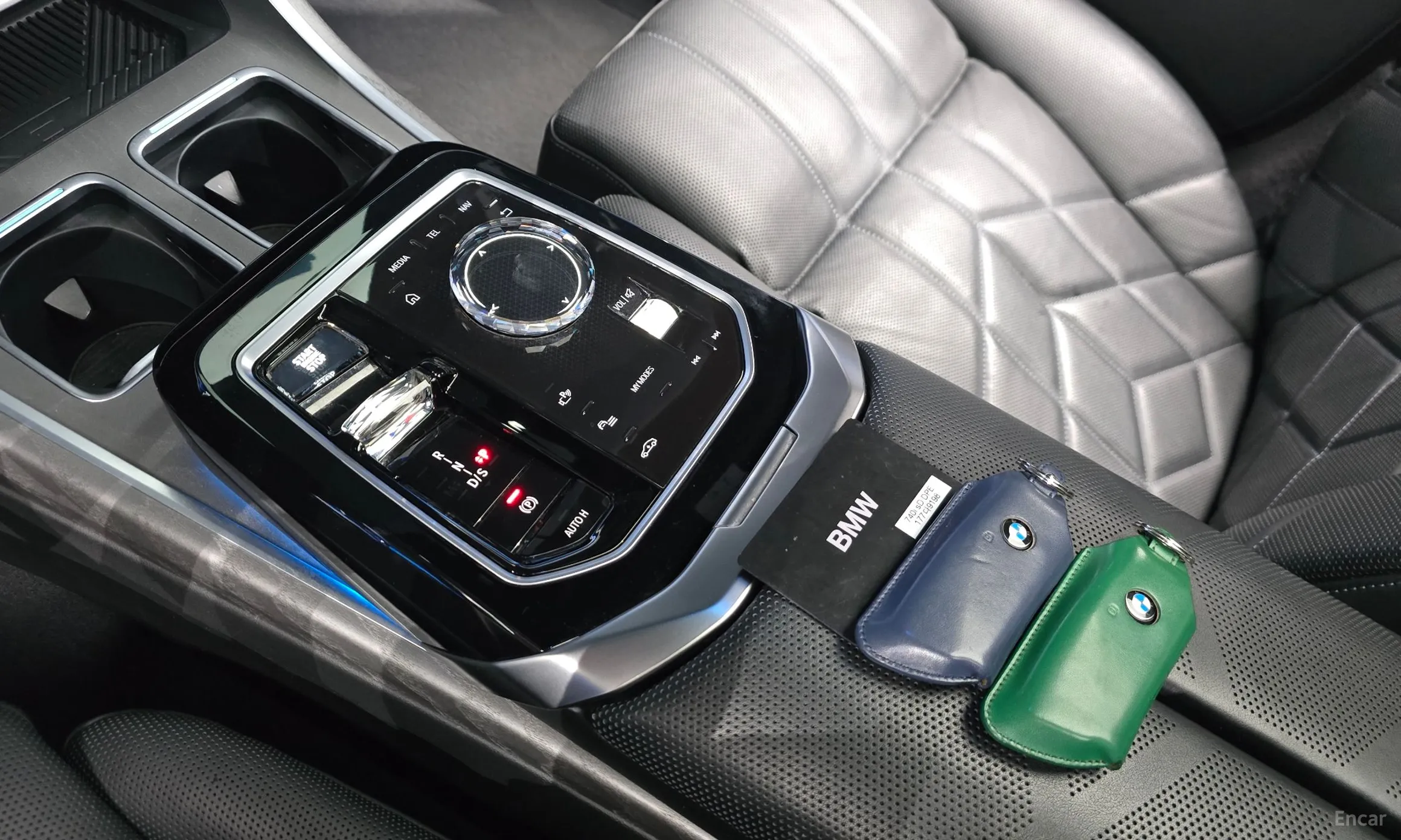 BMW 7 Series (G70) превью 9