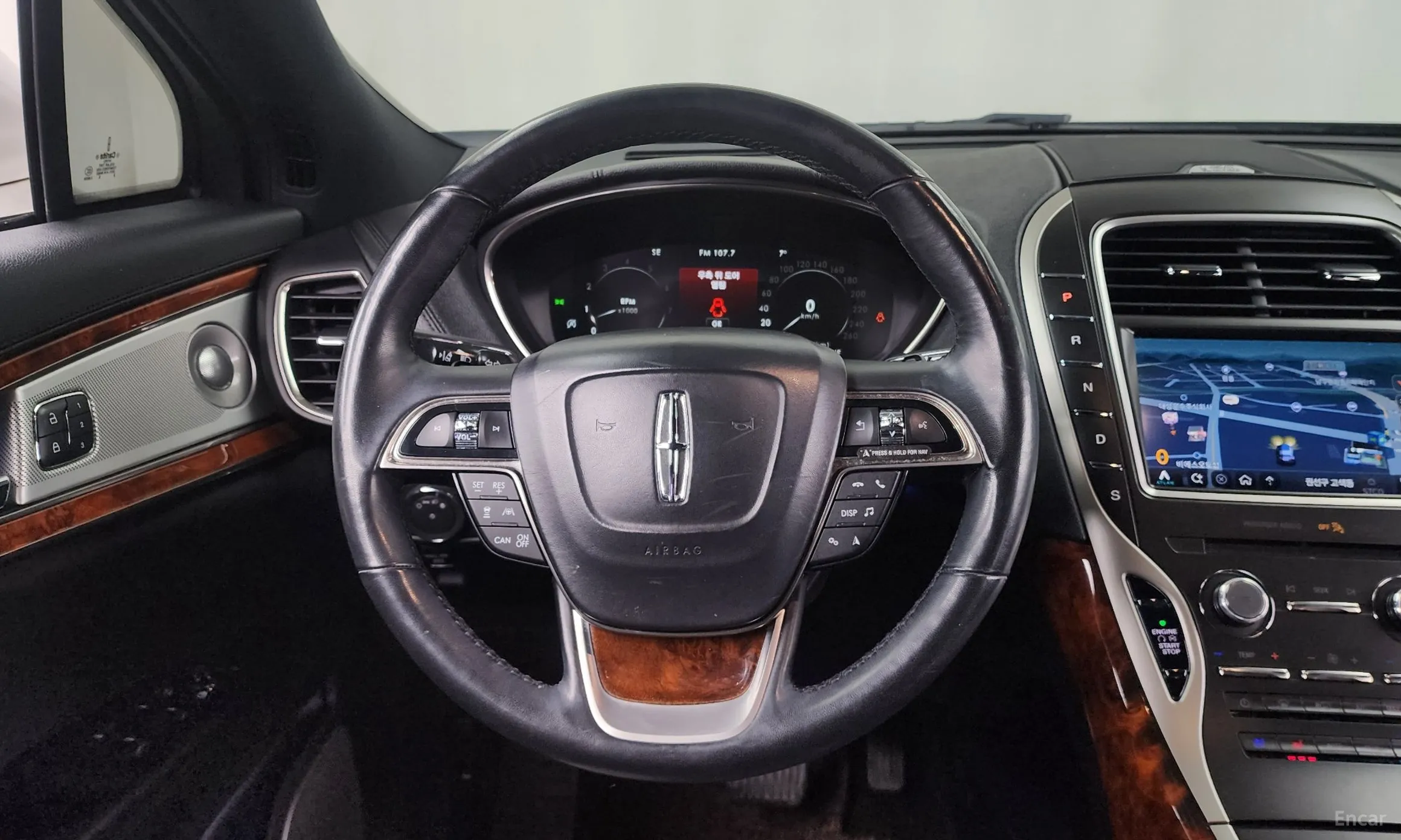 Lincoln Nautilus Gen 1 превью 13
