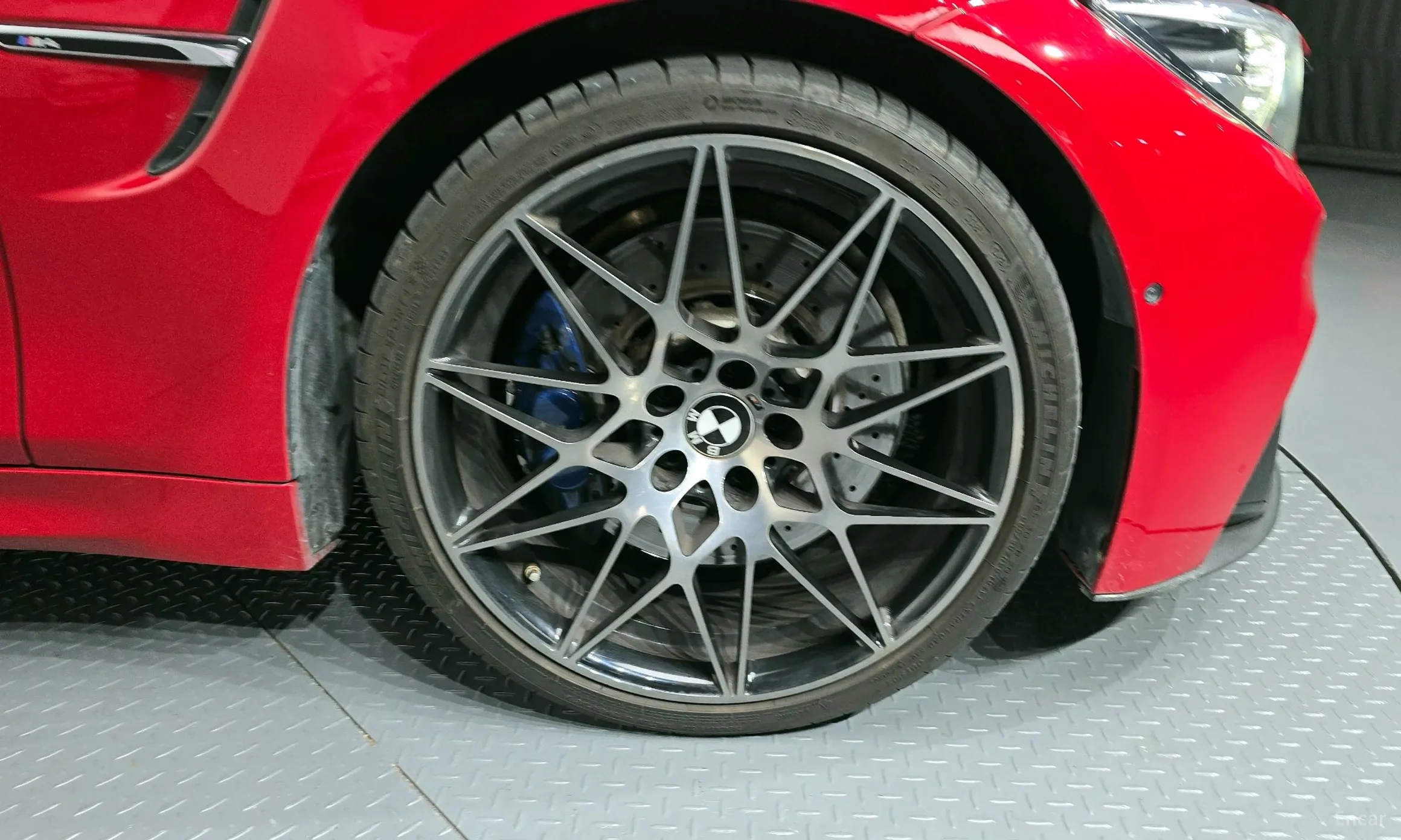 BMW M4 (F82) превью 5