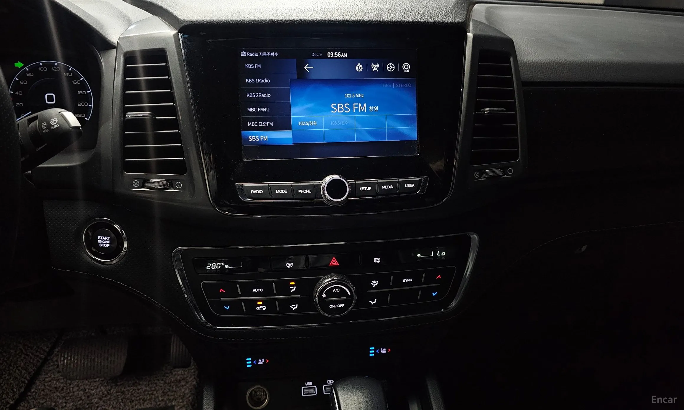KG Mobility (SsangYong) Rexton Sports Khan превью 14
