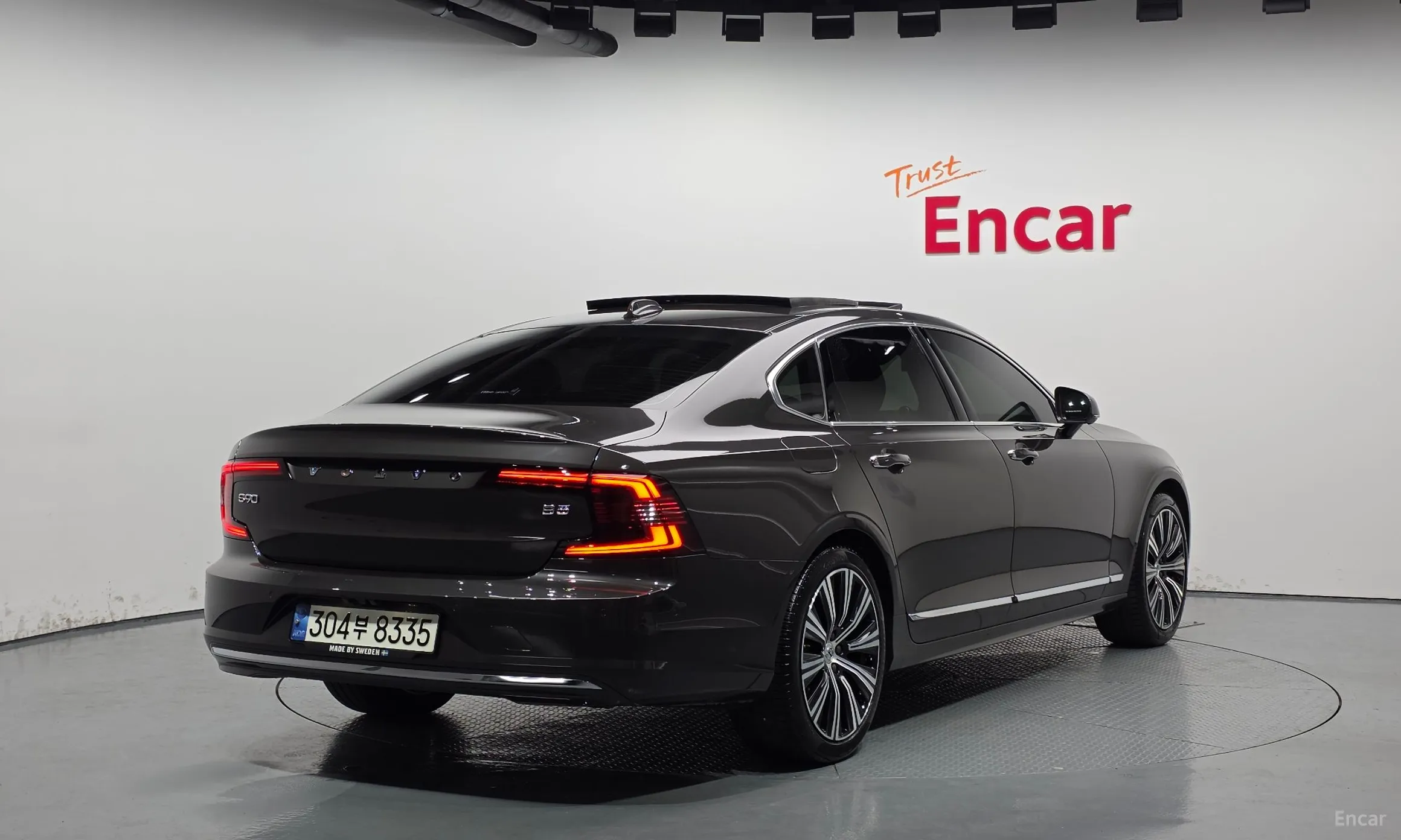 Volvo S90
