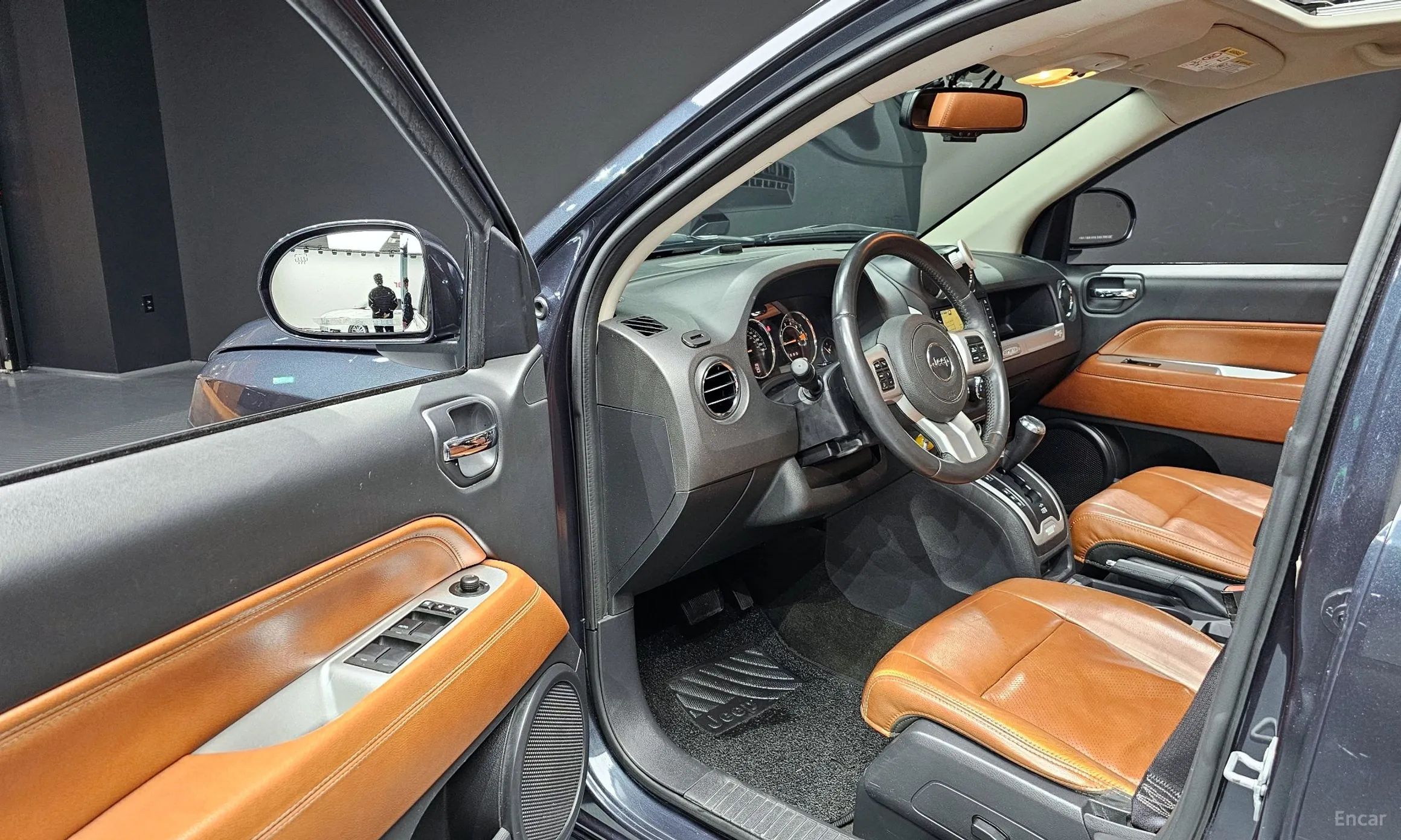 Jeep Compass превью 11