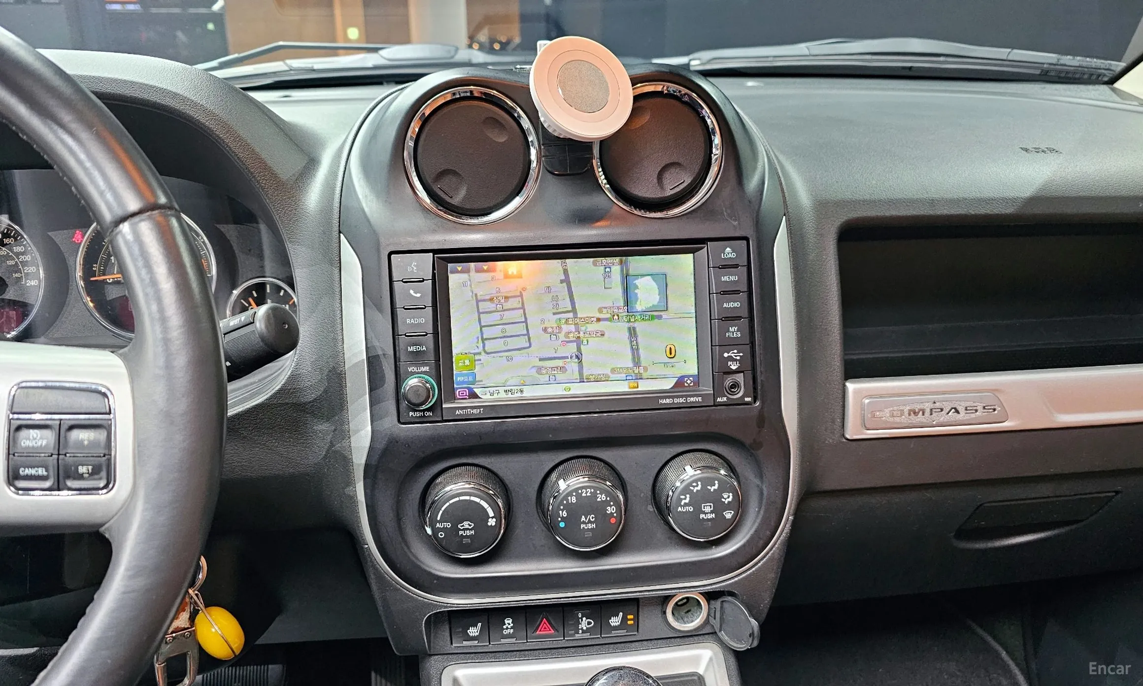 Jeep Compass превью 15