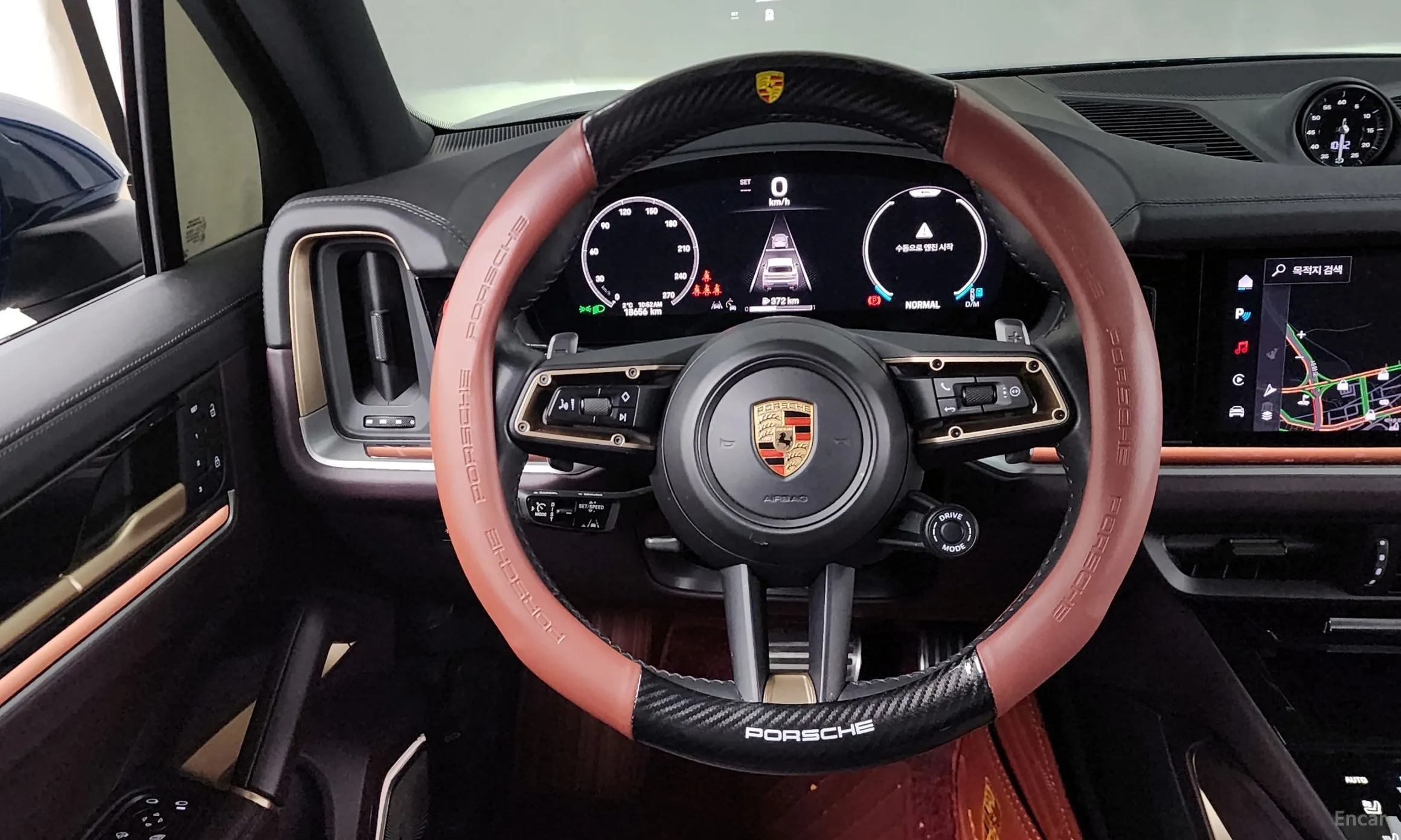 Porsche Cayenne (PO536) превью 13