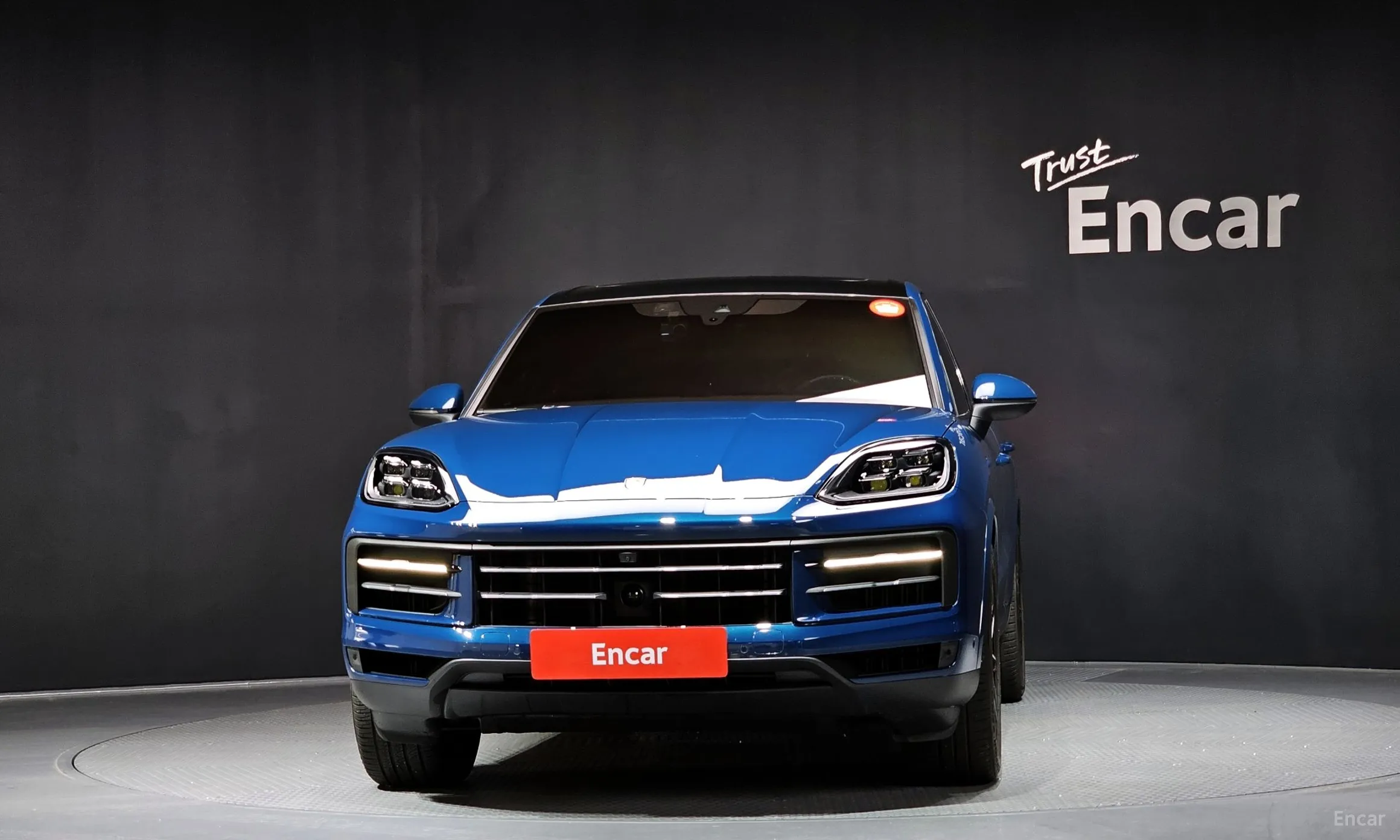 Porsche Cayenne (PO536) превью 3
