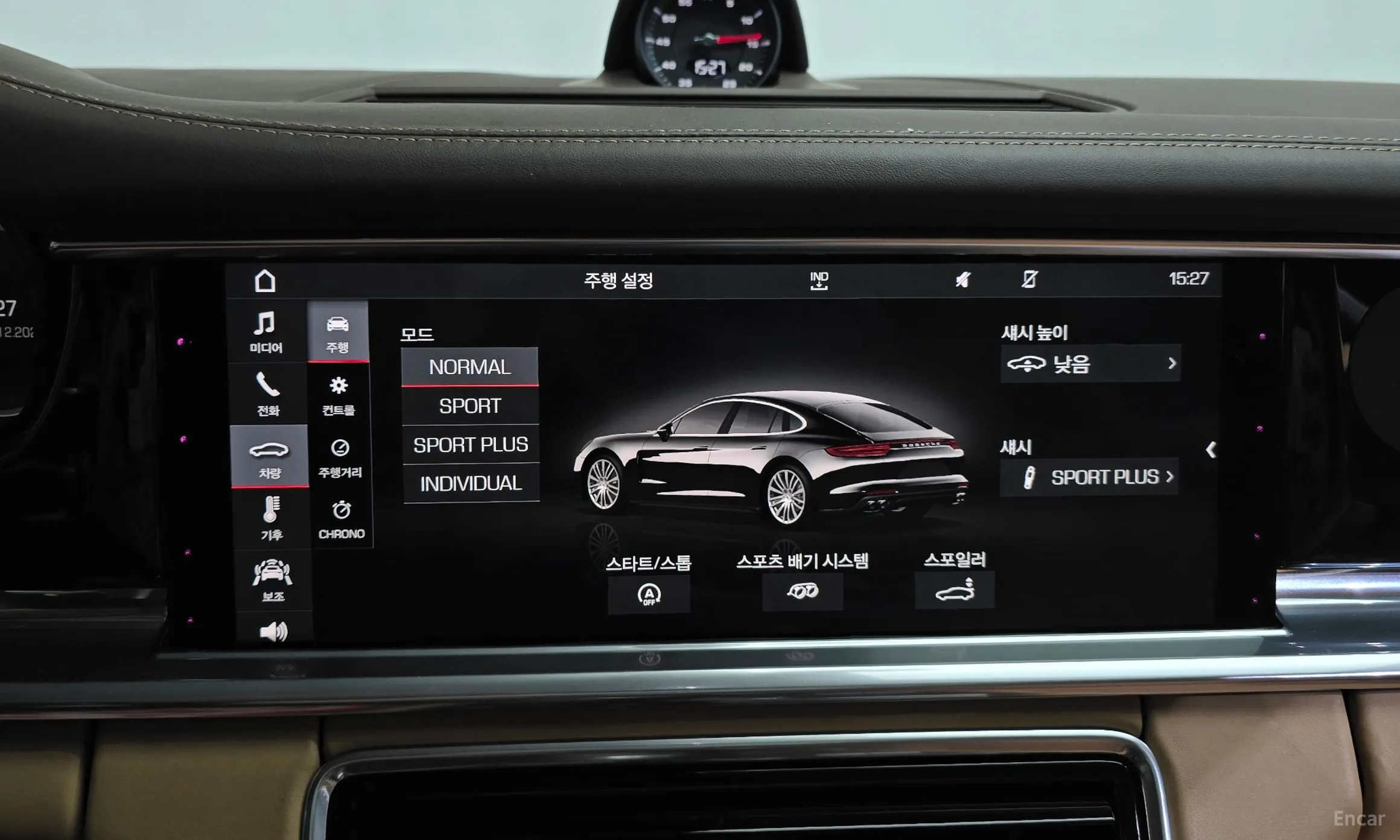 Porsche Panamera (971) превью 15
