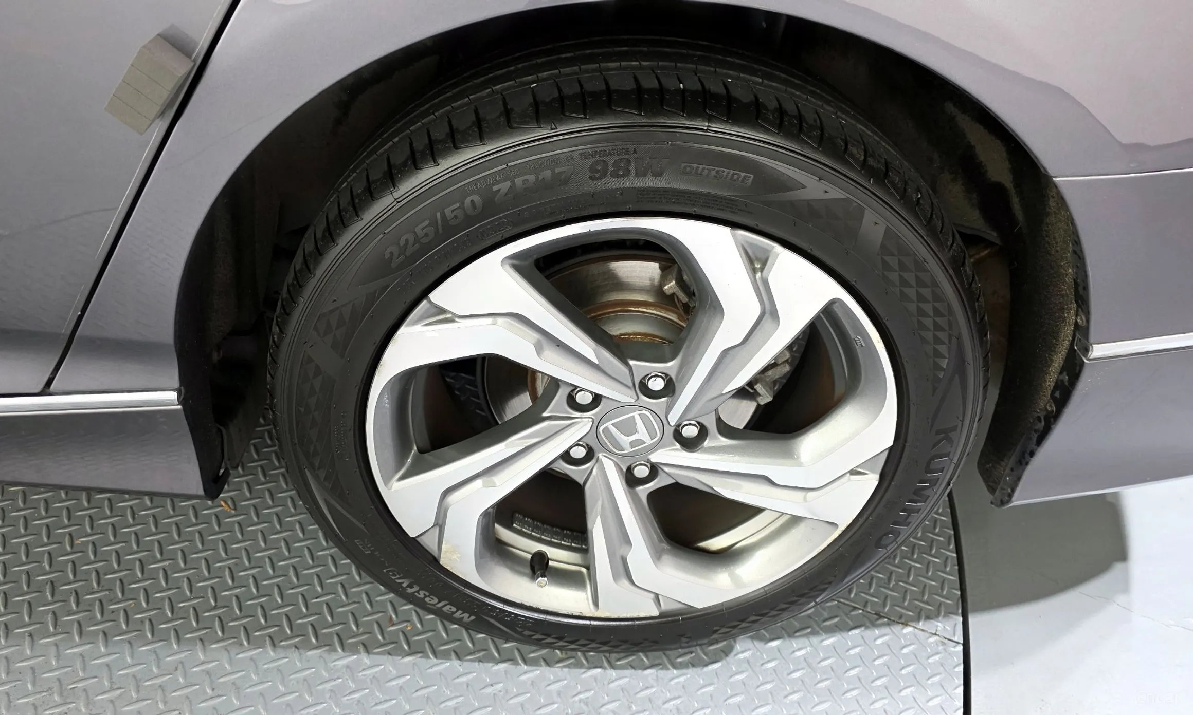 Honda Accord 10th Generation превью 5