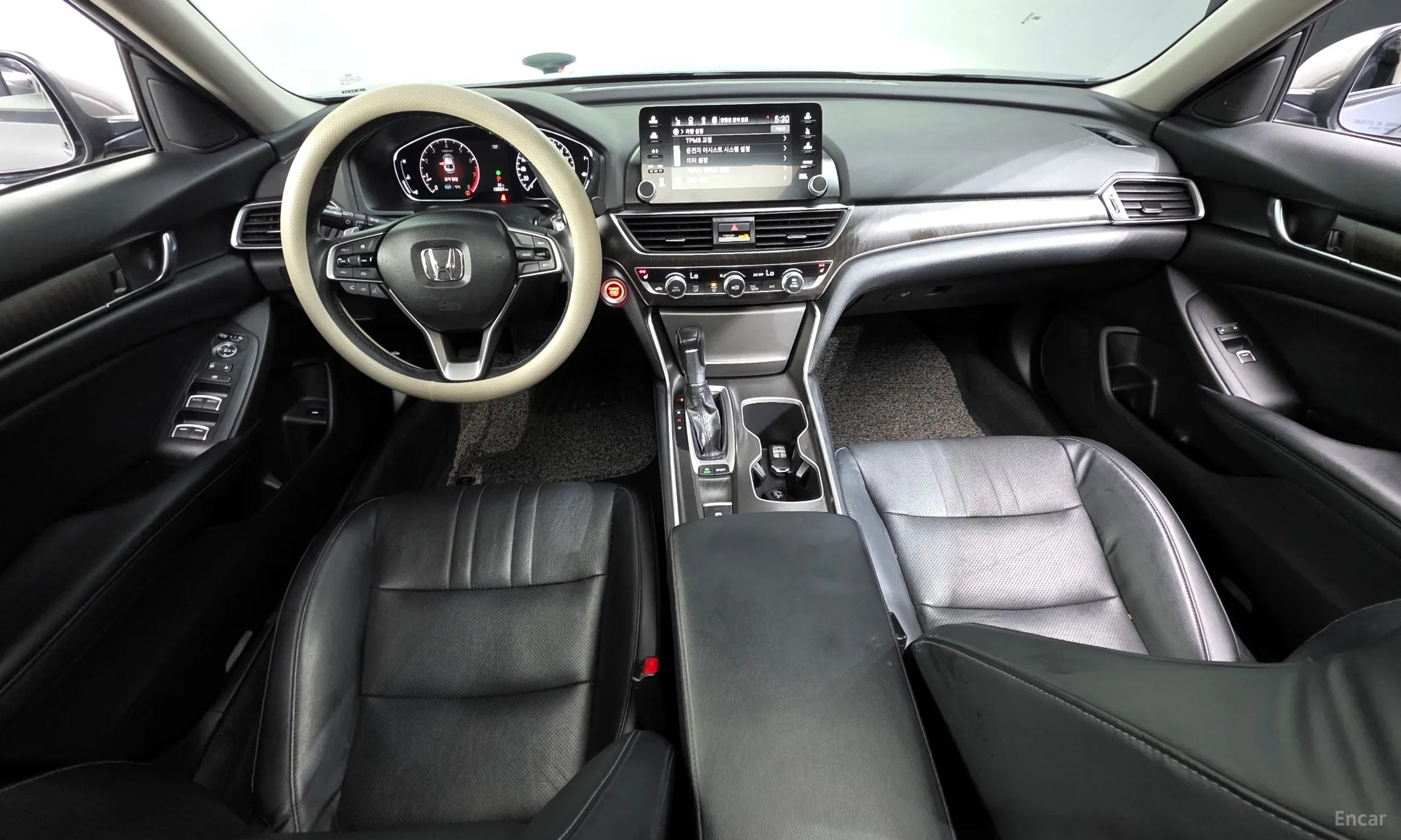 Honda Accord 10th Generation превью 7