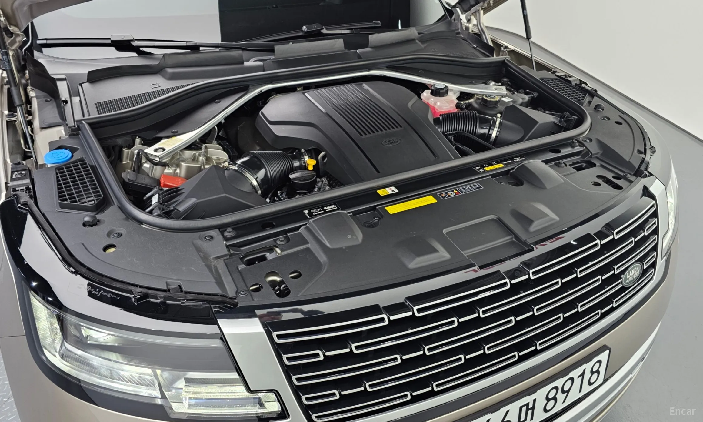 Land Rover Range Rover 5th Generation превью 10