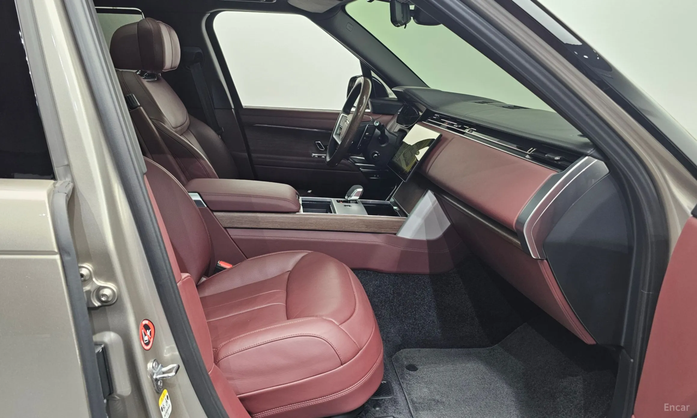 Land Rover Range Rover 5th Generation превью 3