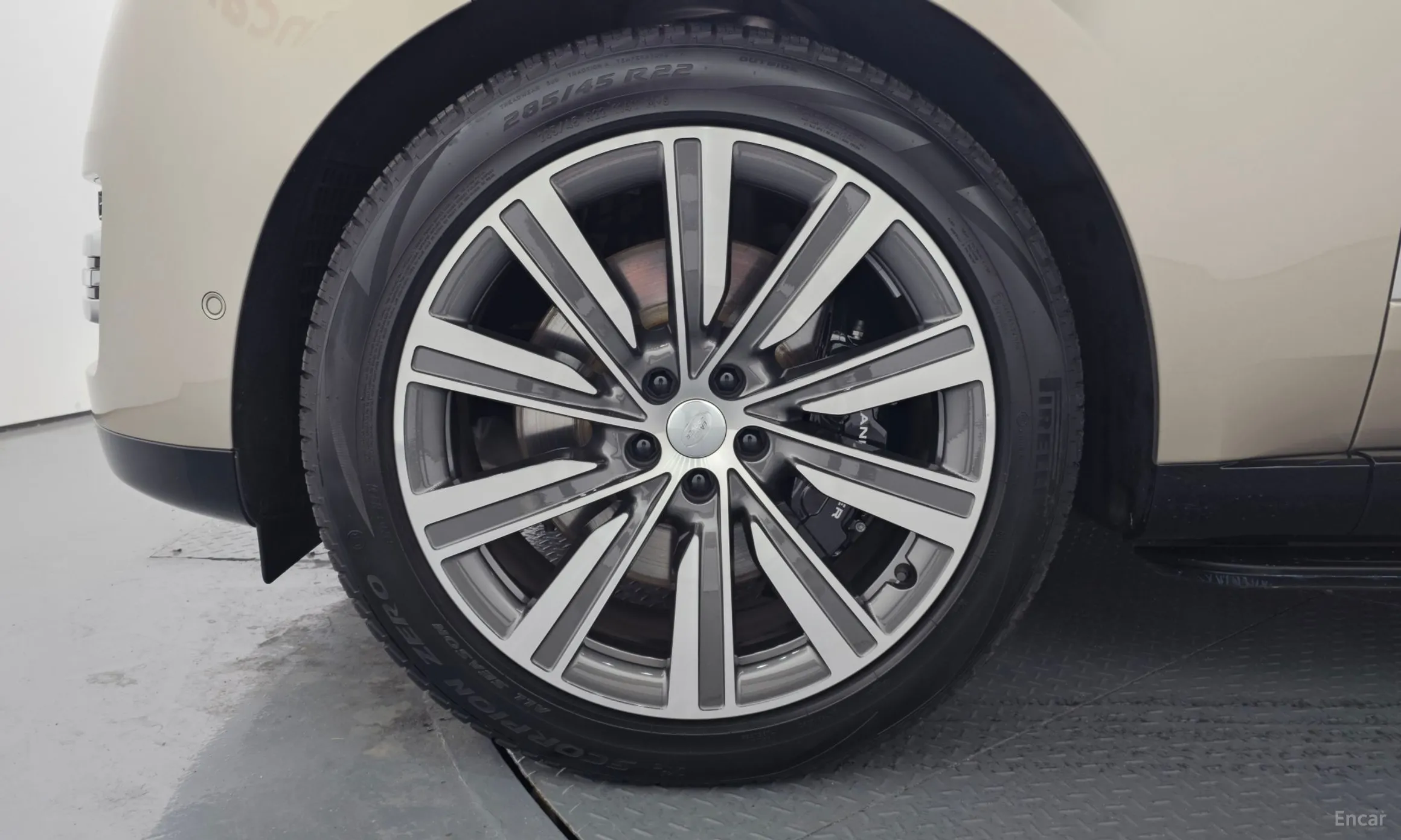 Land Rover Range Rover 5th Generation превью 9