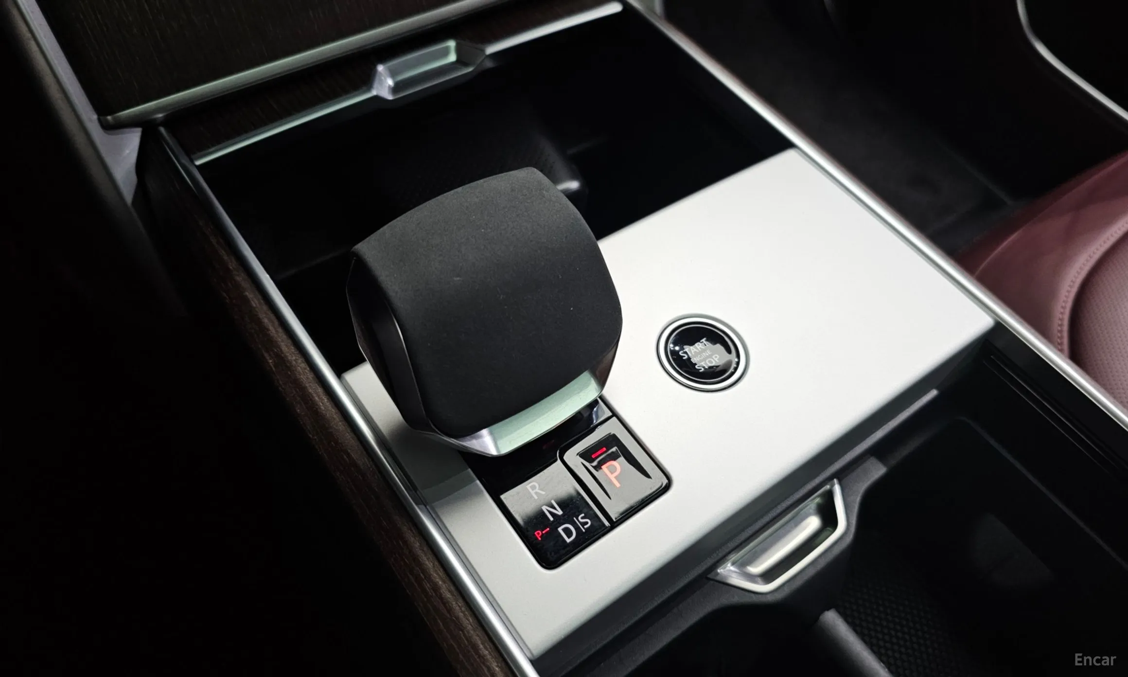 Land Rover Range Rover 5th Generation превью 18