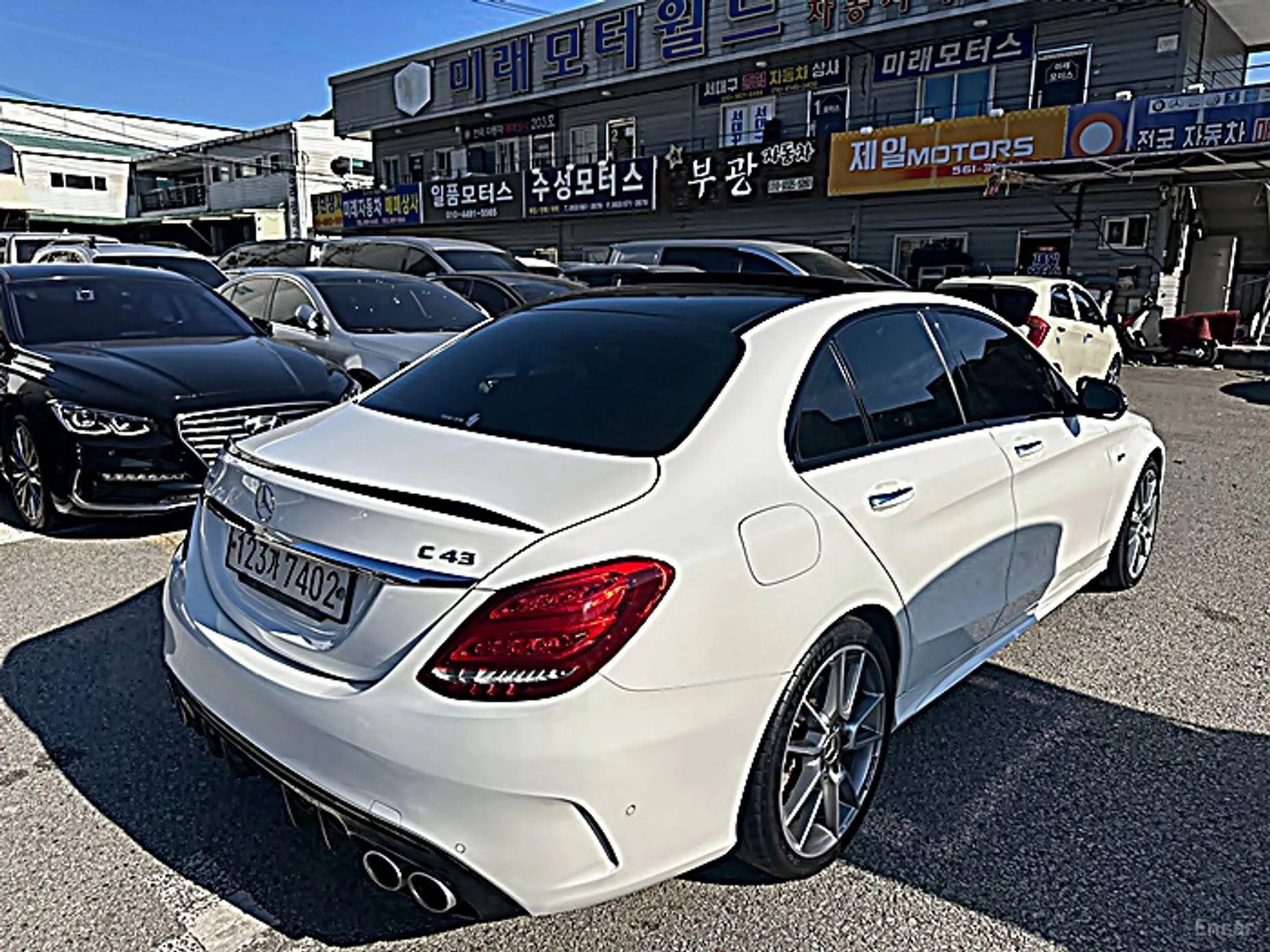 Mercedes Benz C-Class W205